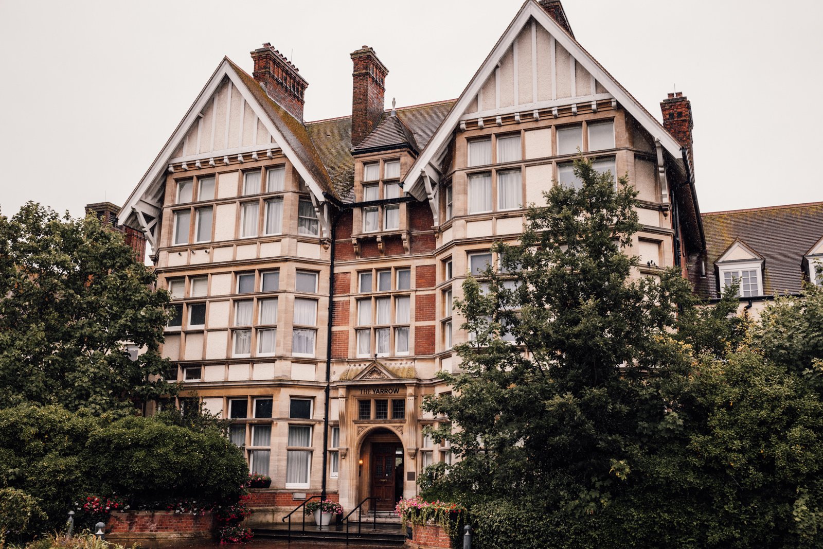 yarrowhotel-broadstairs-kent-wedding-photographer-41.jpg