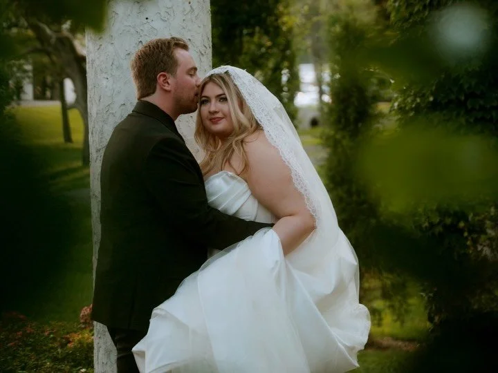 moments from Savannah &amp; Harry&rsquo;s day 🥂

planning/coordinating/florals: @givecoevents 

#weddingvideos #weddingvideographers #weddingday #seattleweddingvideographer #vaweddingvideographer