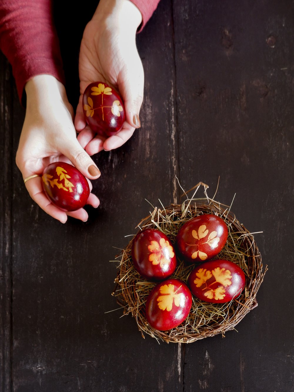 Dyeing Easter Eggs with Onion Skins