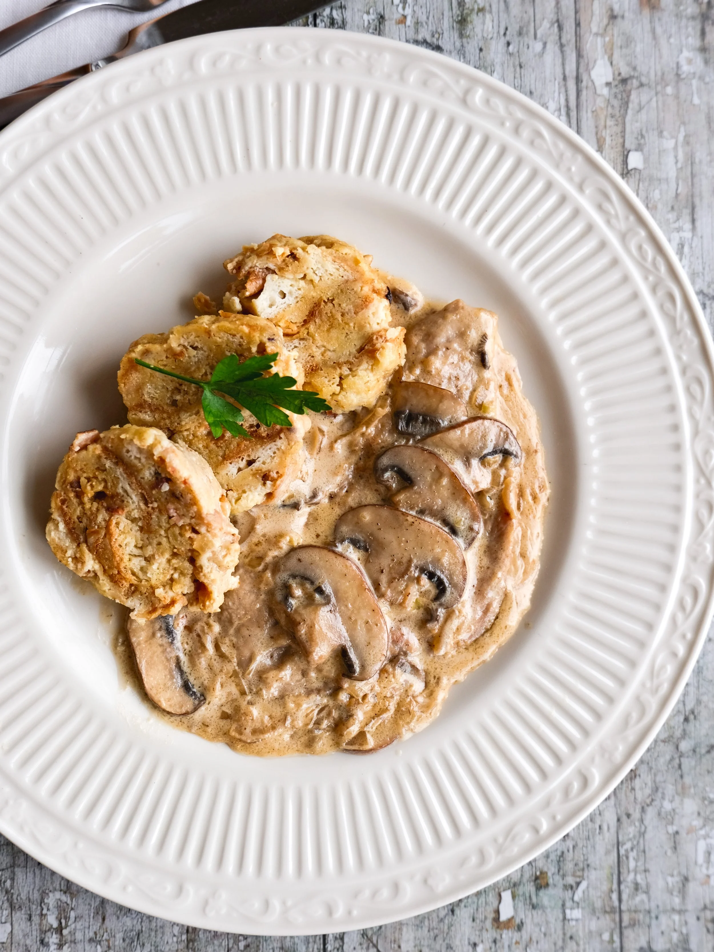 Veal Fillet in a Creamy Mushroom Sauce