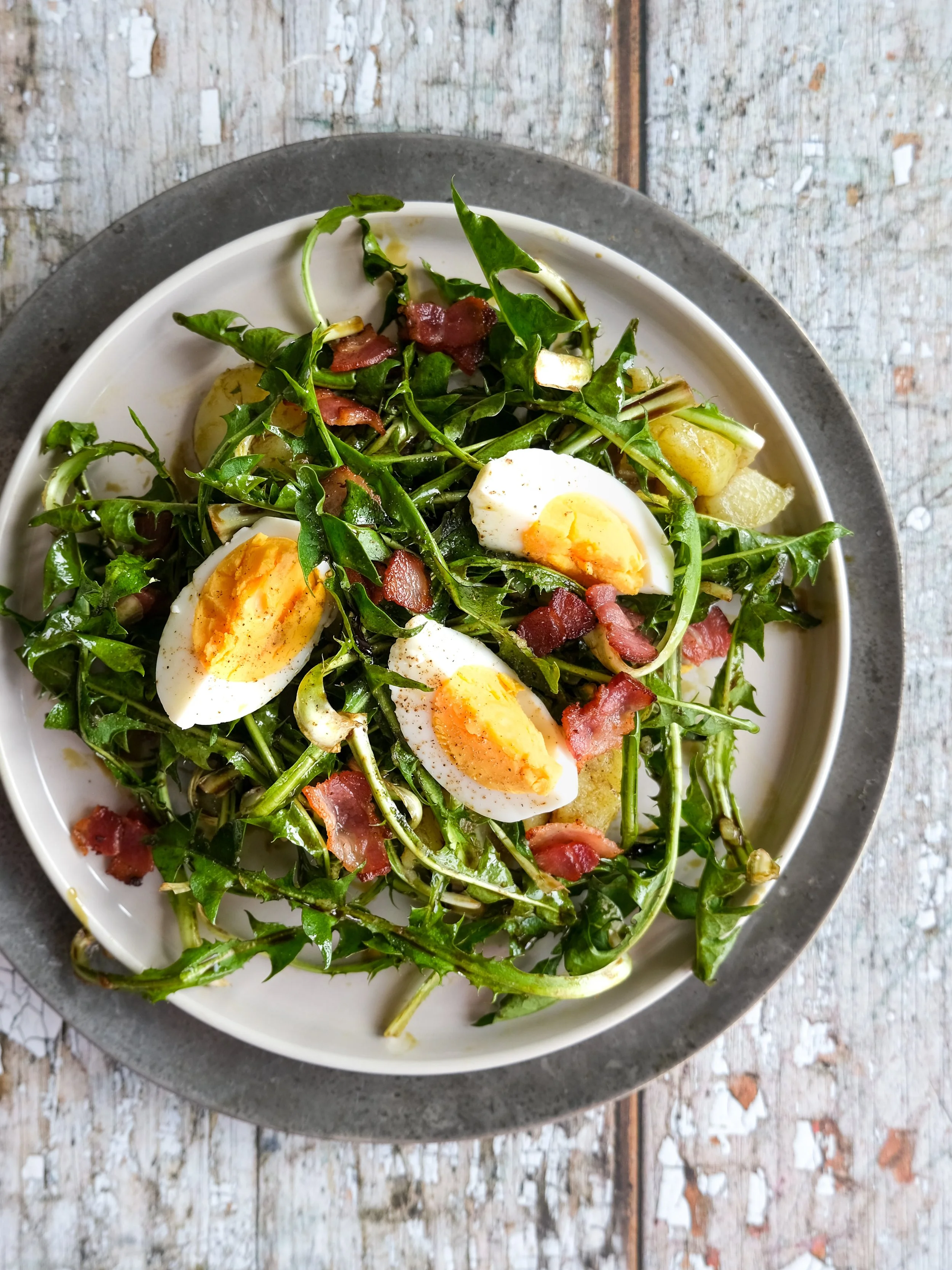 dandelion-salad-regratova-solata-slovenian-kitchen