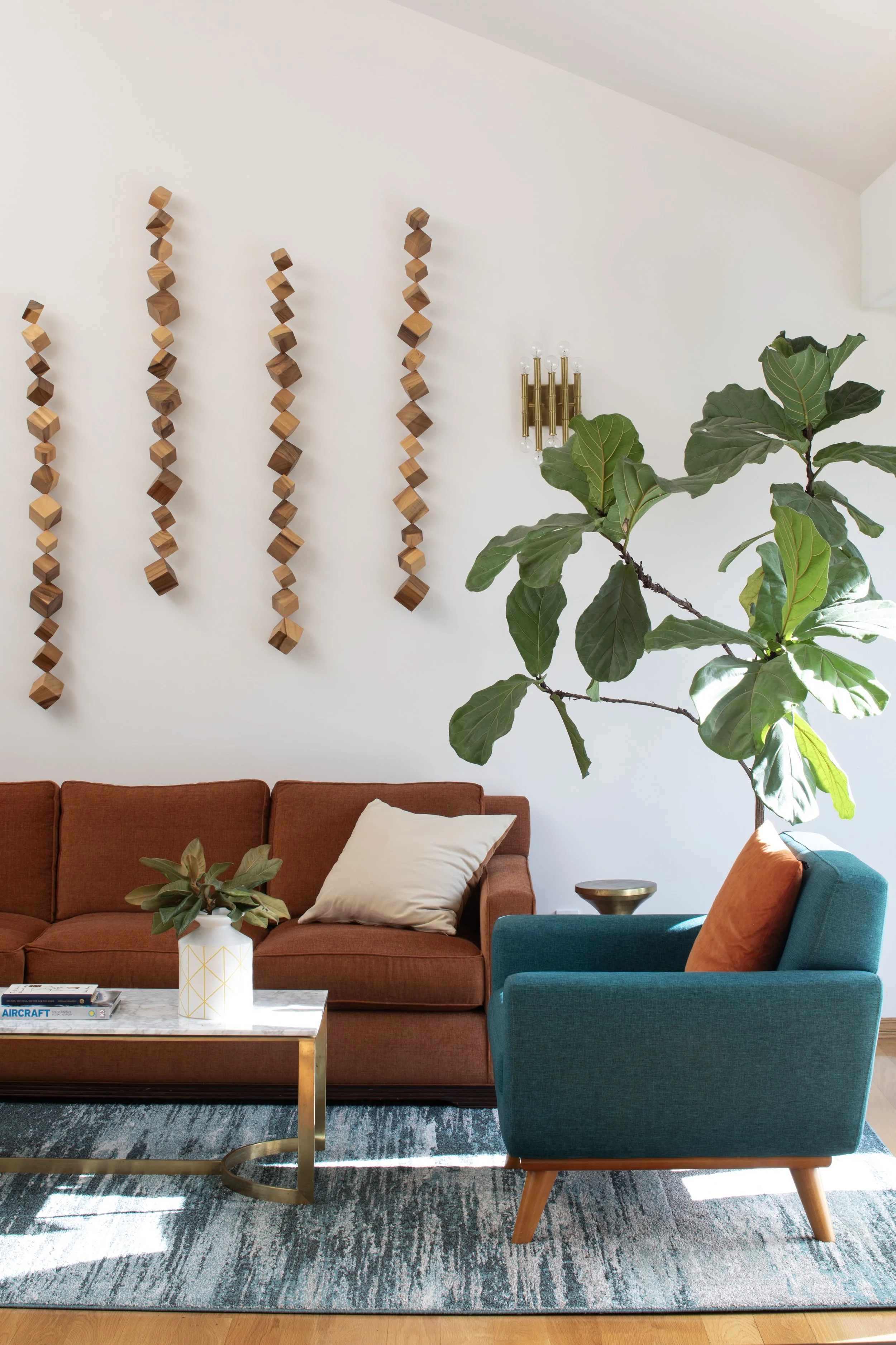 LauraRoberts_Kenter_MeghanBob_LivingRoom_HR.jpg
