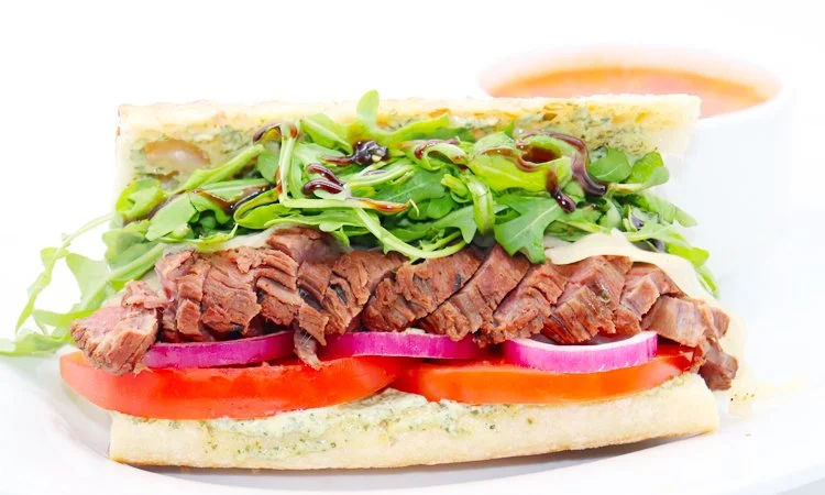 Pesto-Steak-Baguette.jpg