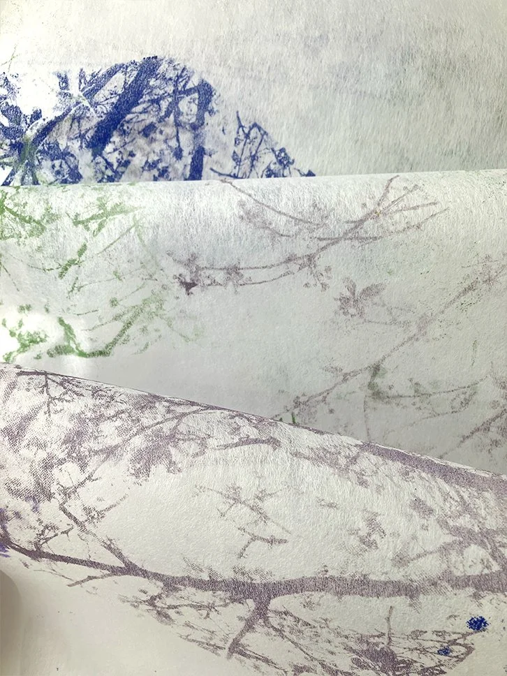 En bleu, gris et vert