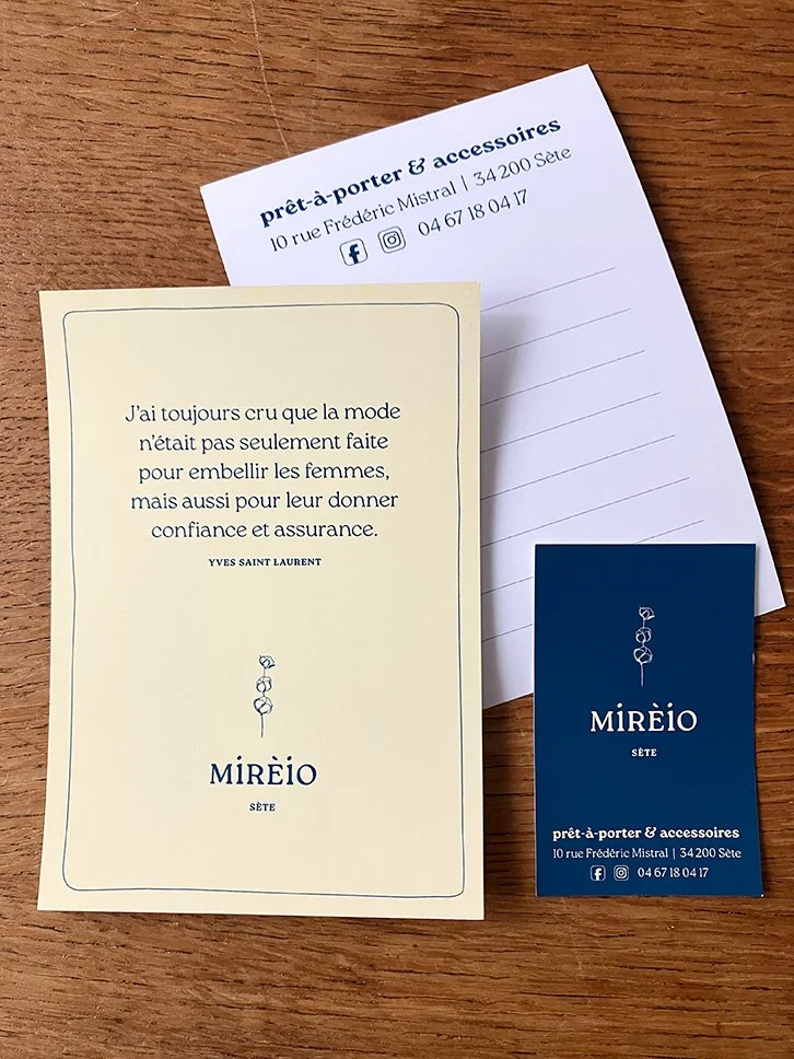 citation Yves-saint-laurant sur une carte postale Mirèio Sète