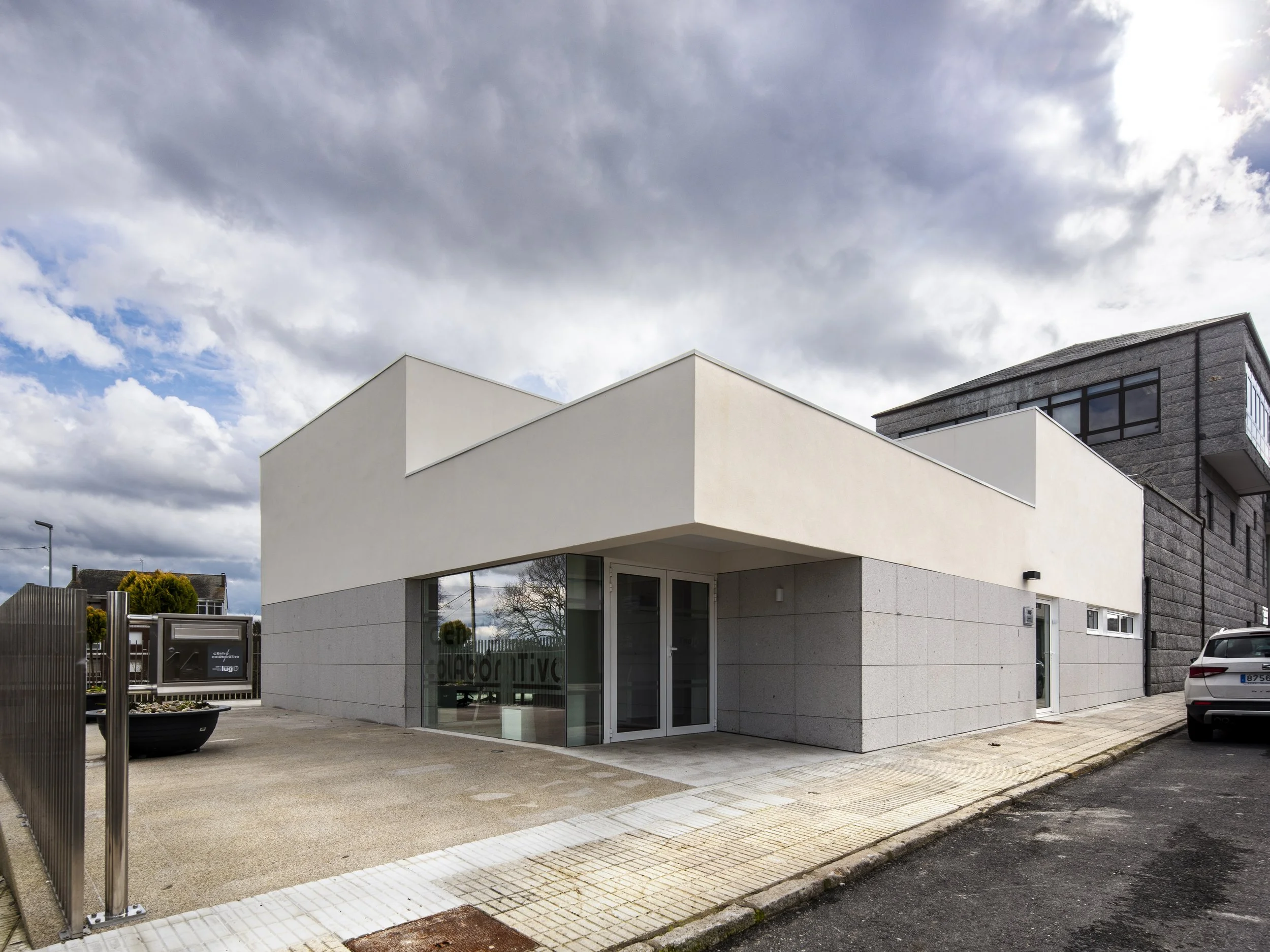 lopezlopez arquitectura x Centro Colaborativo, Friol, Lugo