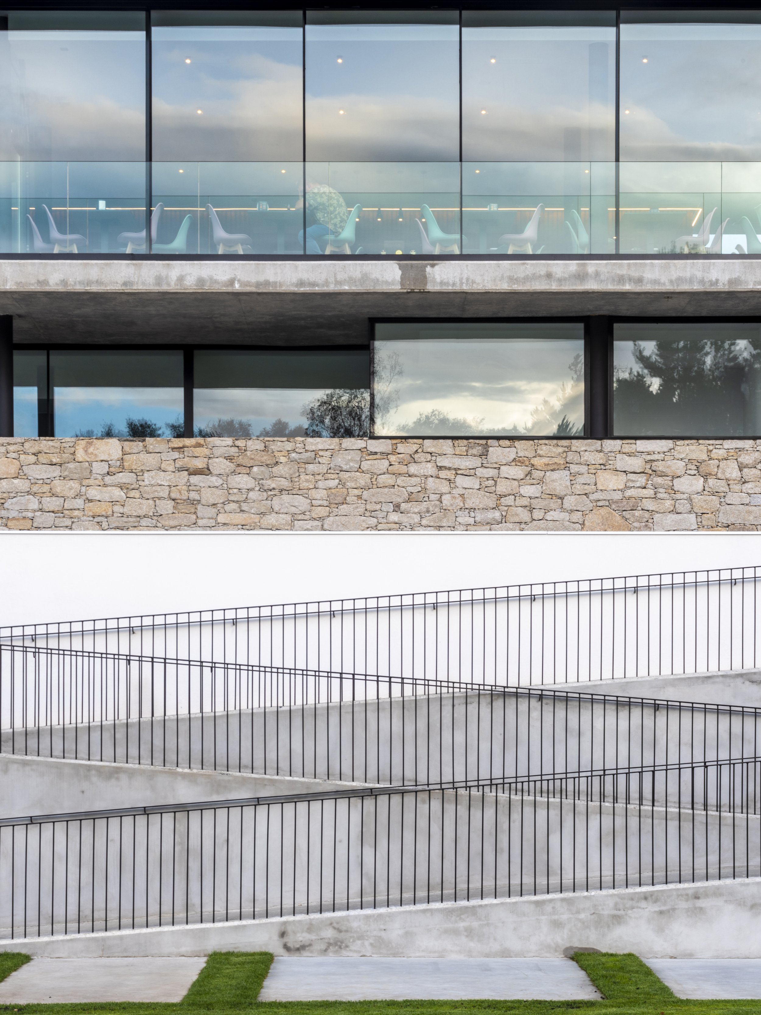 lopezlopez arquitectura x Club Fluvial, Friol, Lugo