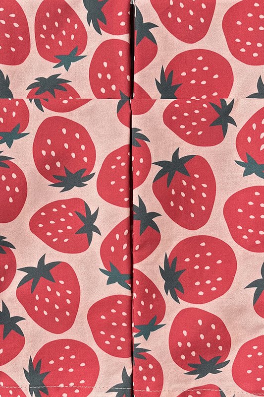 Jumbo Strawberries Napkin set