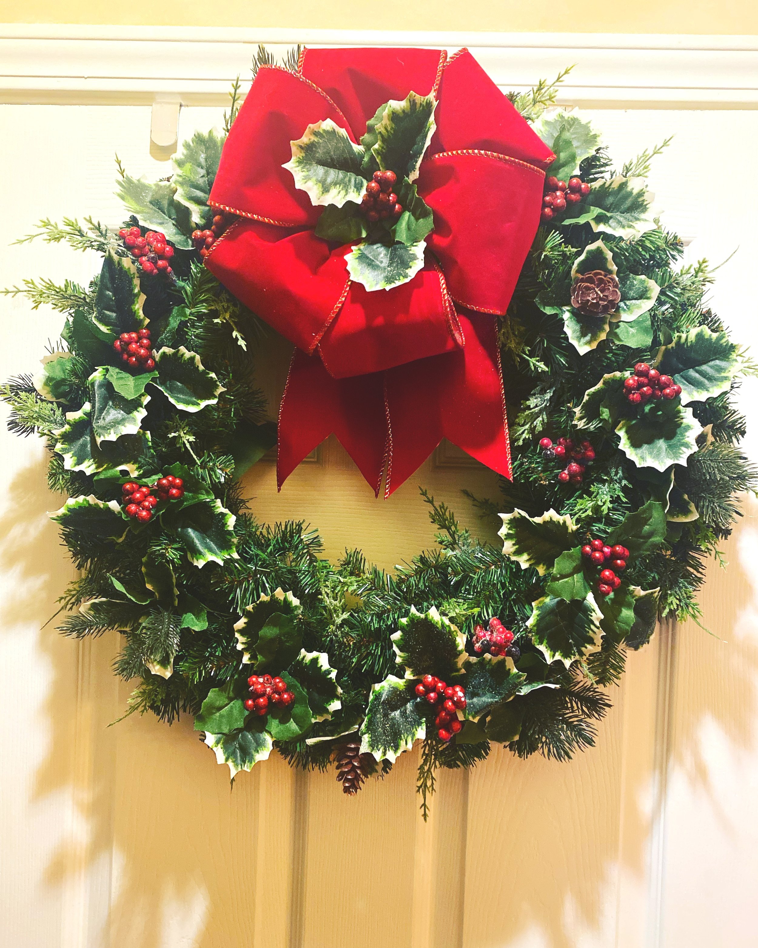 Holly+Berry+Wreath.jpg