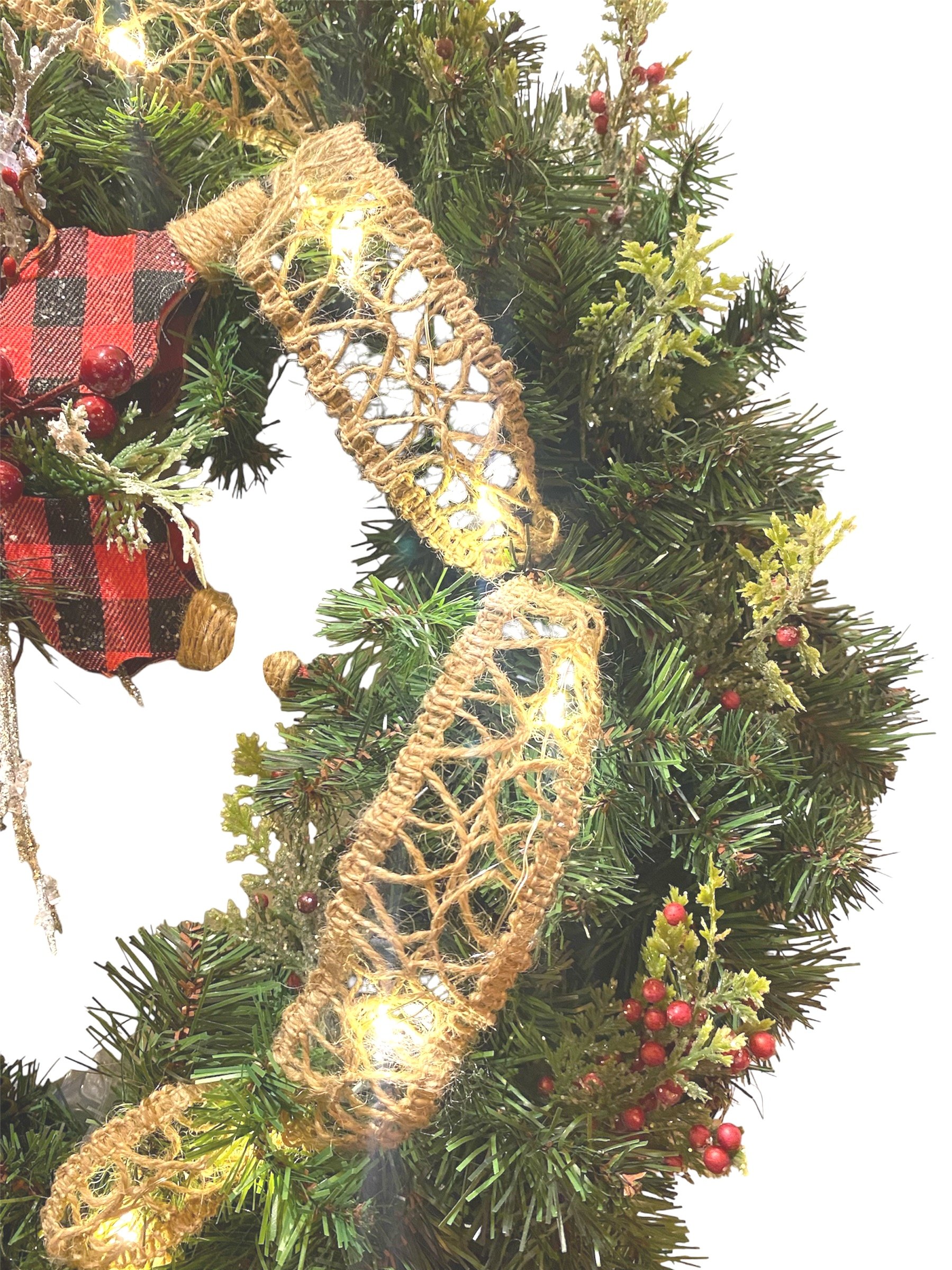 Buffulo+Plaid+Snowflake+Wreath2.jpg
