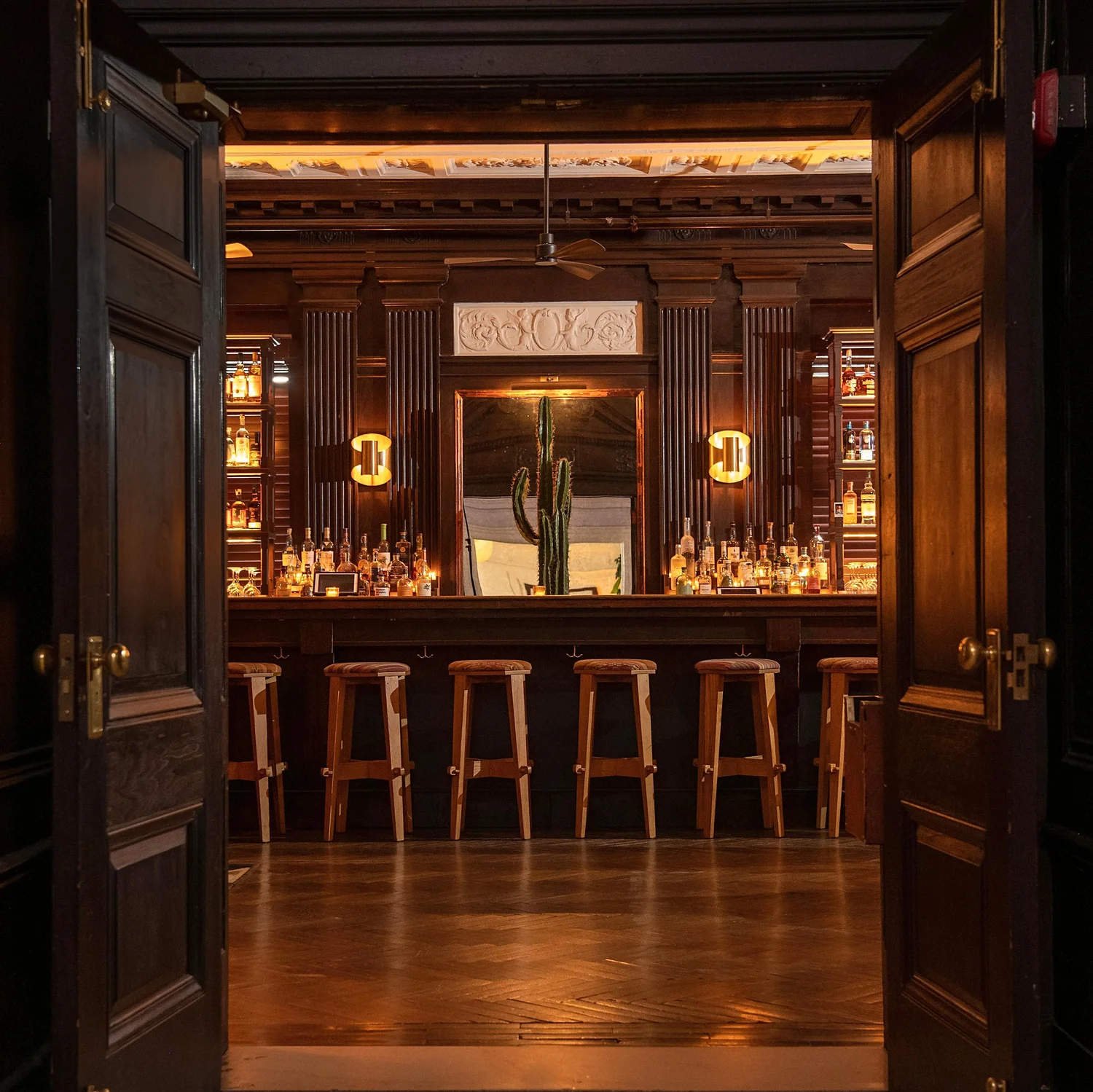 Bar photo 1