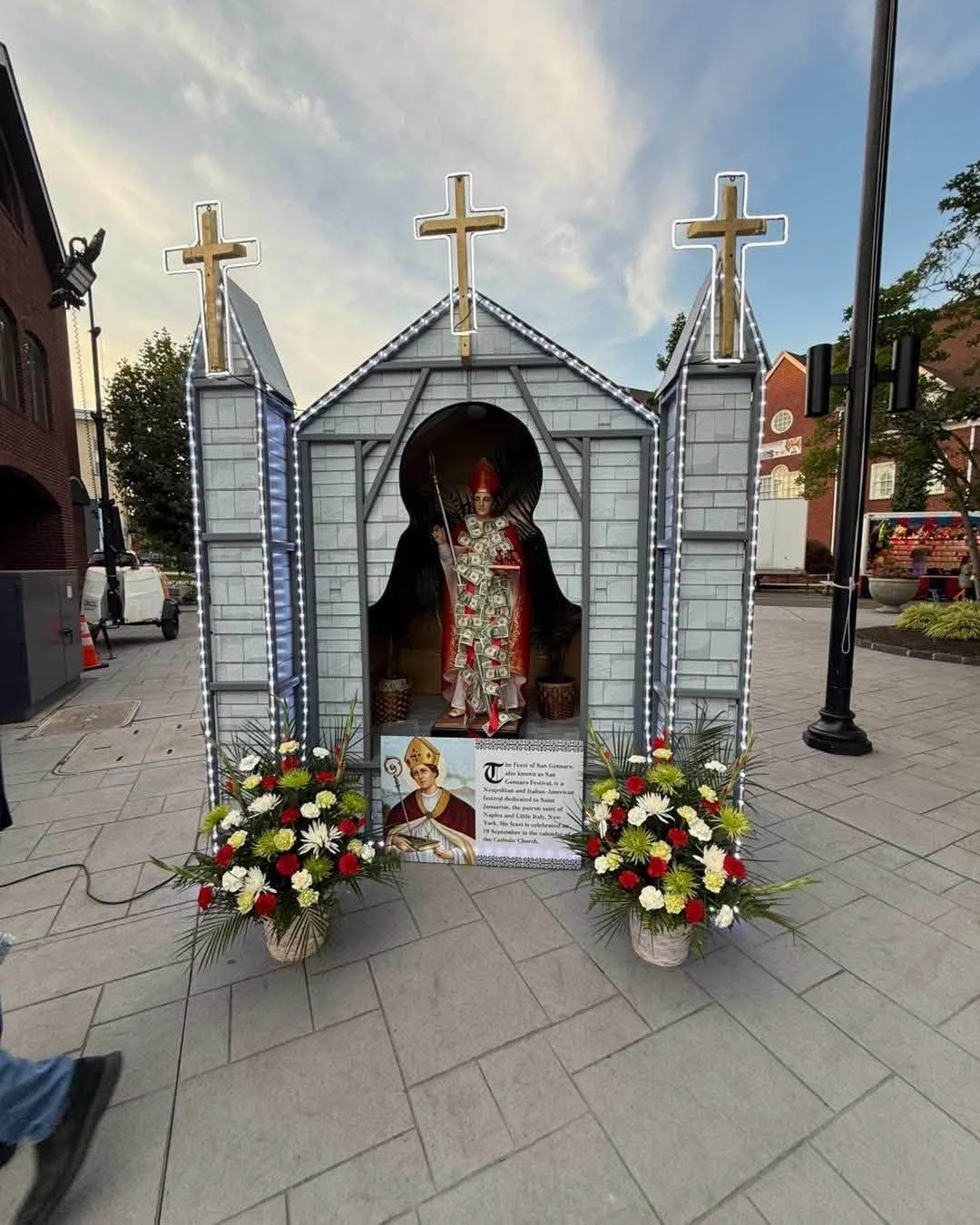 San Gennaro 9.jpg