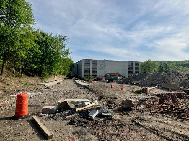 27 Track Side Looking North.jpg