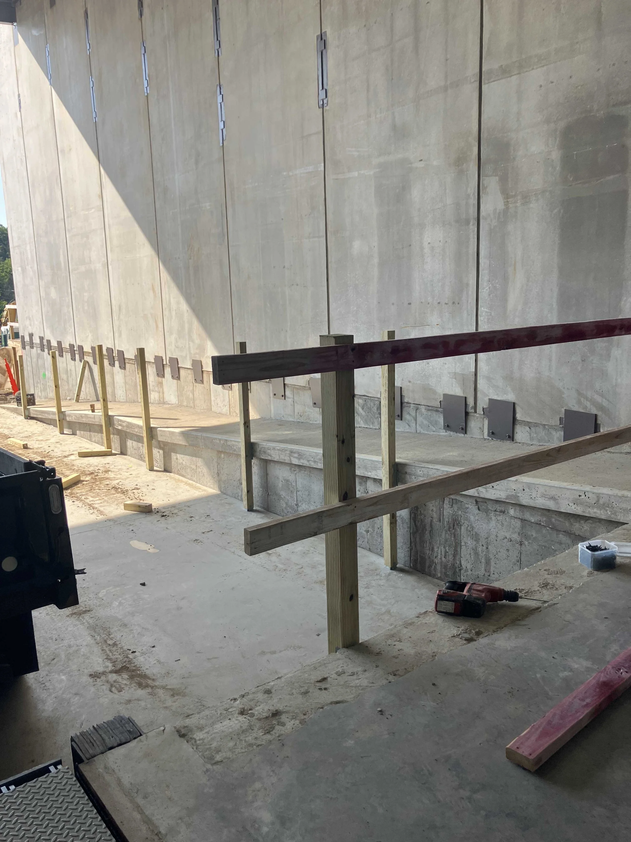 temp rail at ramp.JPEG