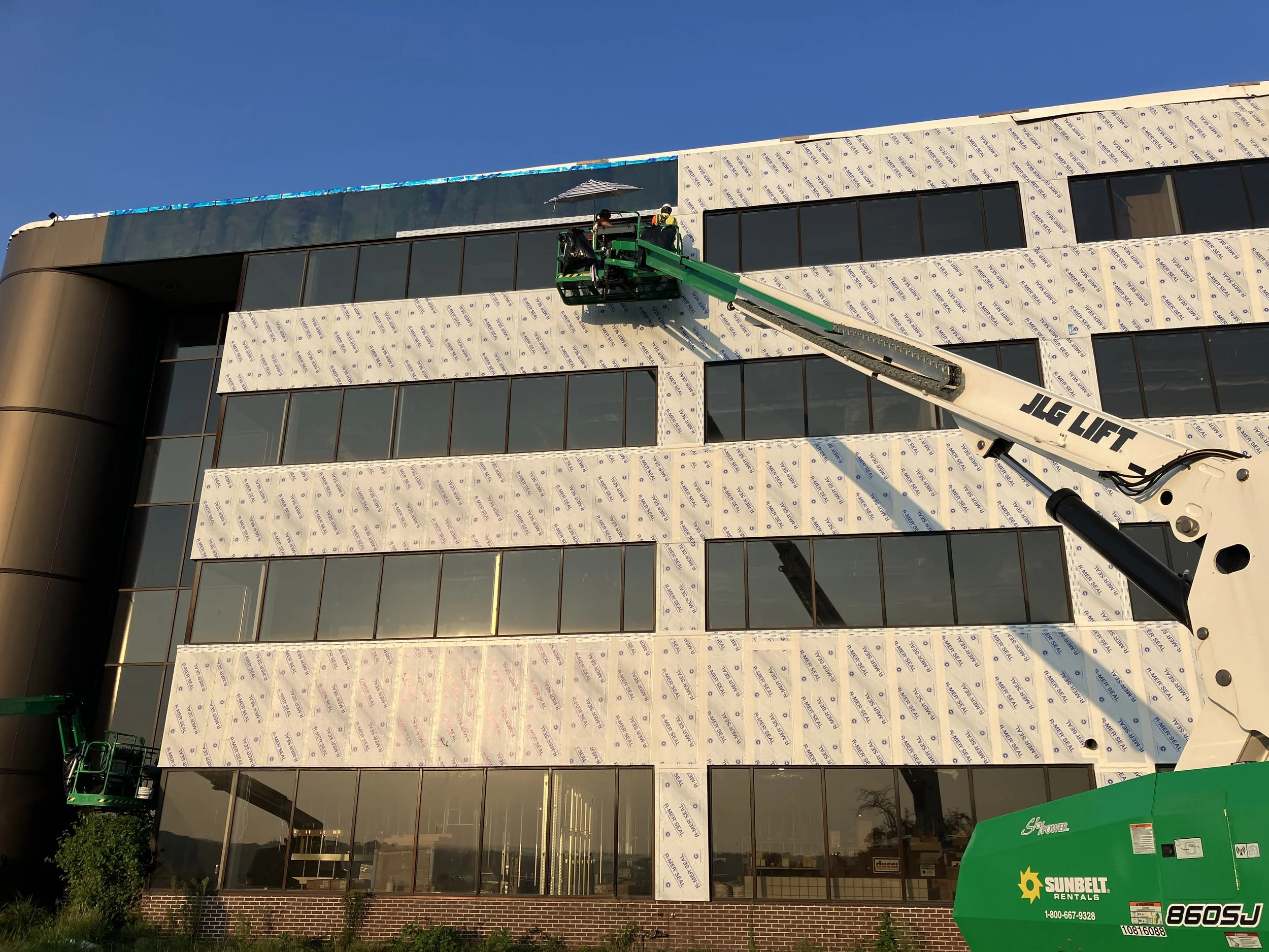 Trinity AVB & Tyvek Install (3).JPG