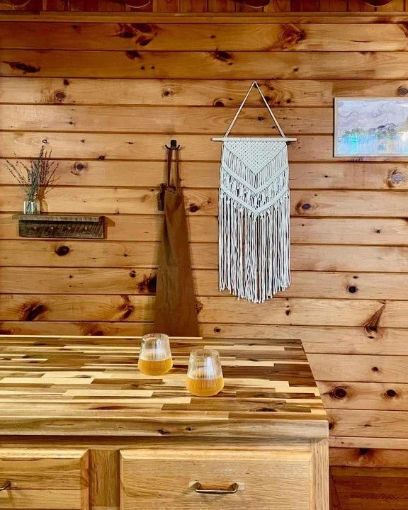 Experience the best of the fall season at Elk Point Cabin! 

Spend your days hiking nearby trails, then head into Livingston Manor (just 10 minutes away!) for breweries, dining, and local charm.  Back at the cabin cuddle up next to the fireplace with