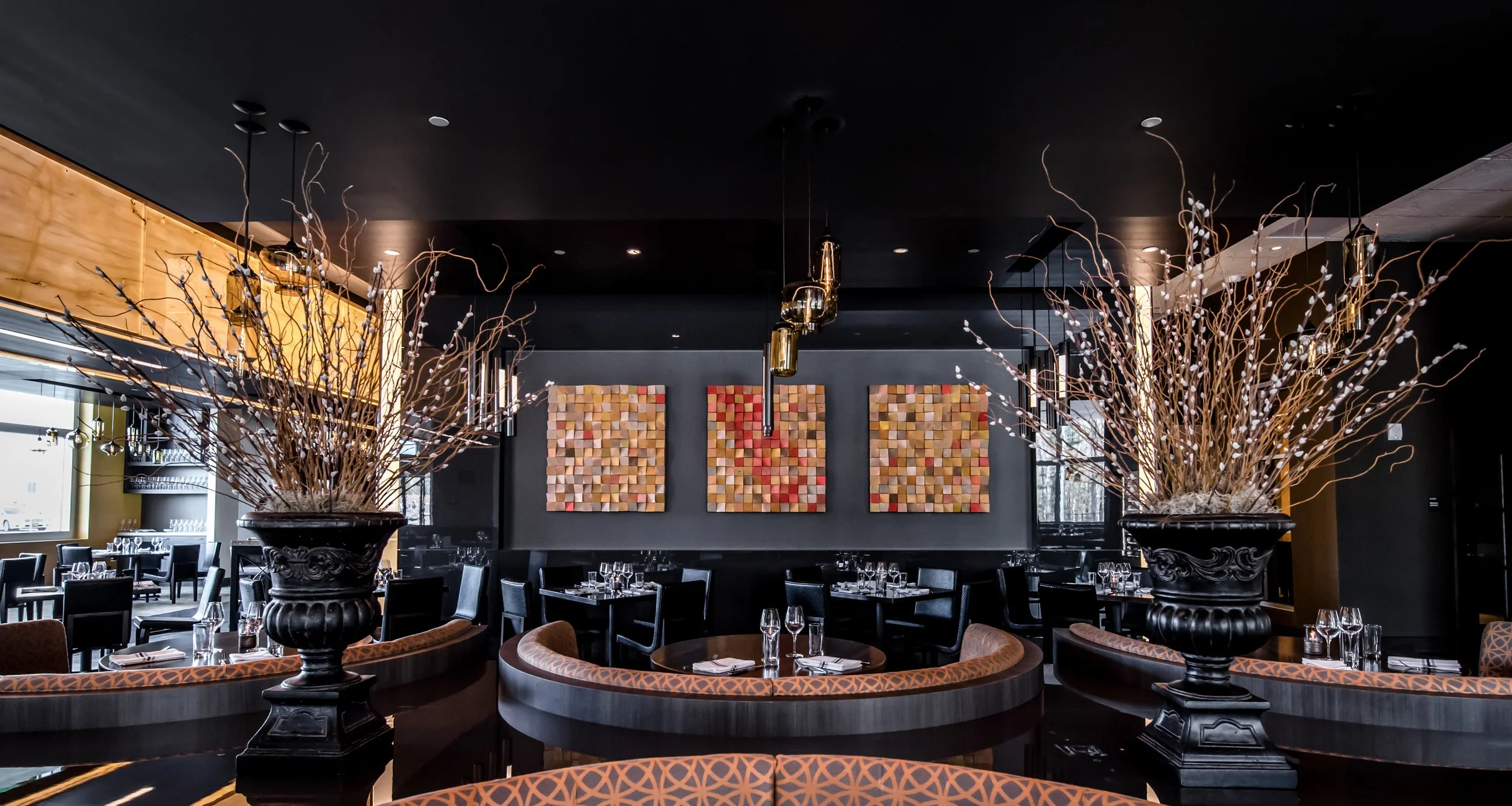 💘 Valentine’s Date Night Guide: Romantic Restaurants