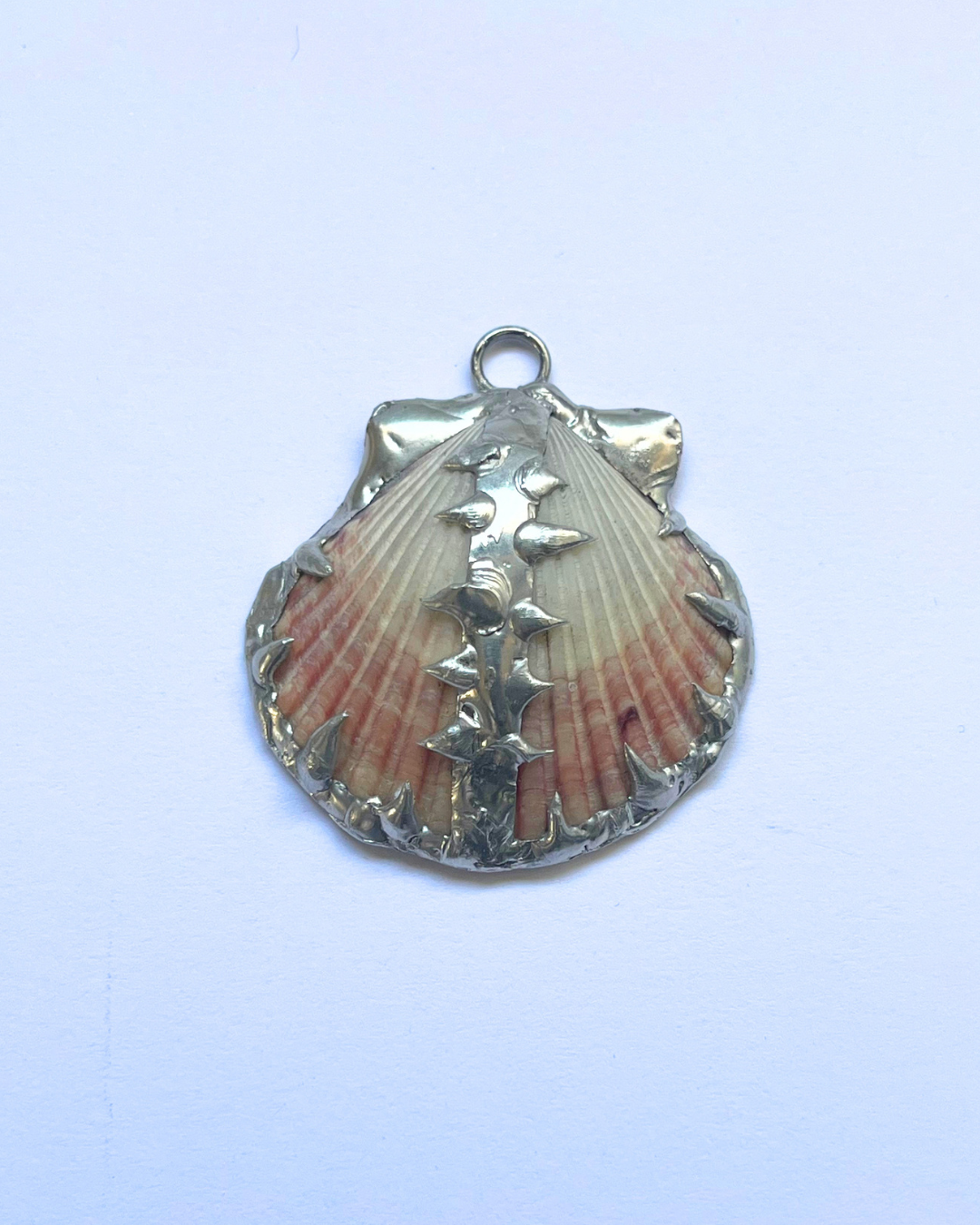 pinkspikesshellpendant.153.1.eglz.png