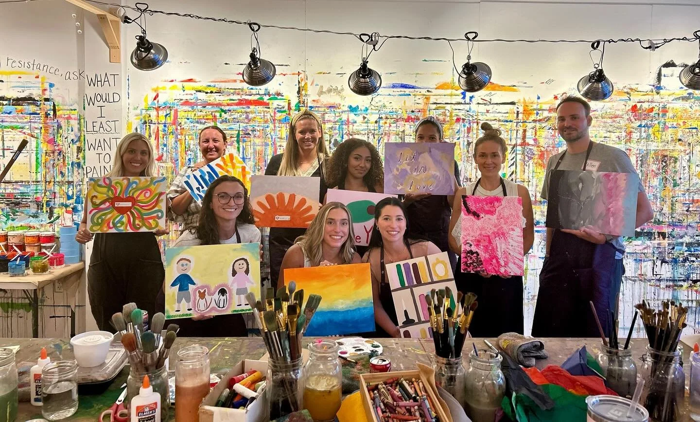 I LOVE, LOVE, LOVE holding space for people who hold space for other people. 🤗 

What a joy to host @thetherapyinstitutenj team of therapists for their annual team building event complete w journaling, group doodling and thought provoking prompts to