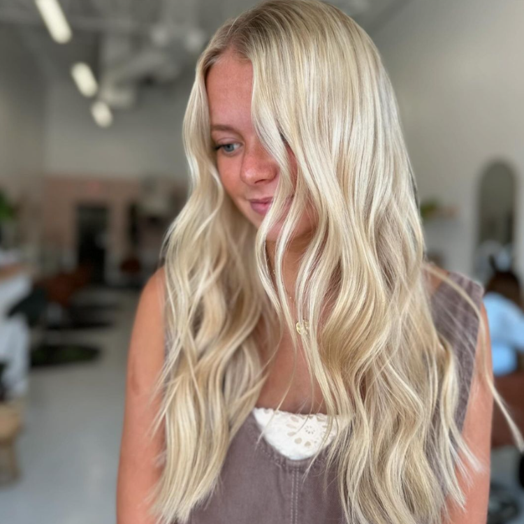  Just one row of extensions gave this guest the thickness she wanted. 