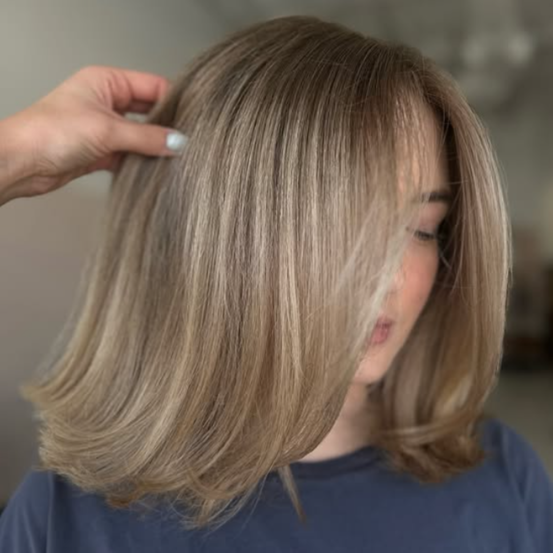 Dimensional Blonde Bob by Abigail.png