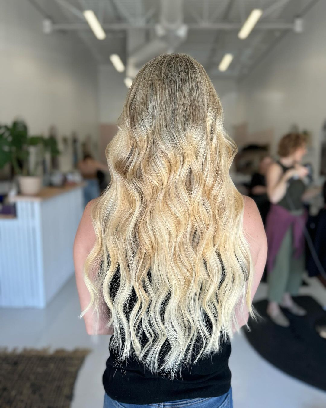 Hand Tied Extension Artist DFW.png