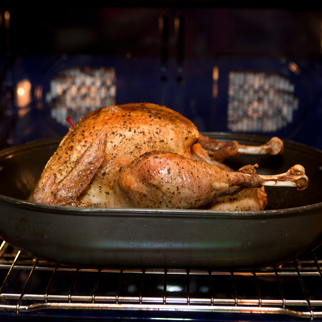 unclegsfarm_iowa_farm_turkey_in_oven.png