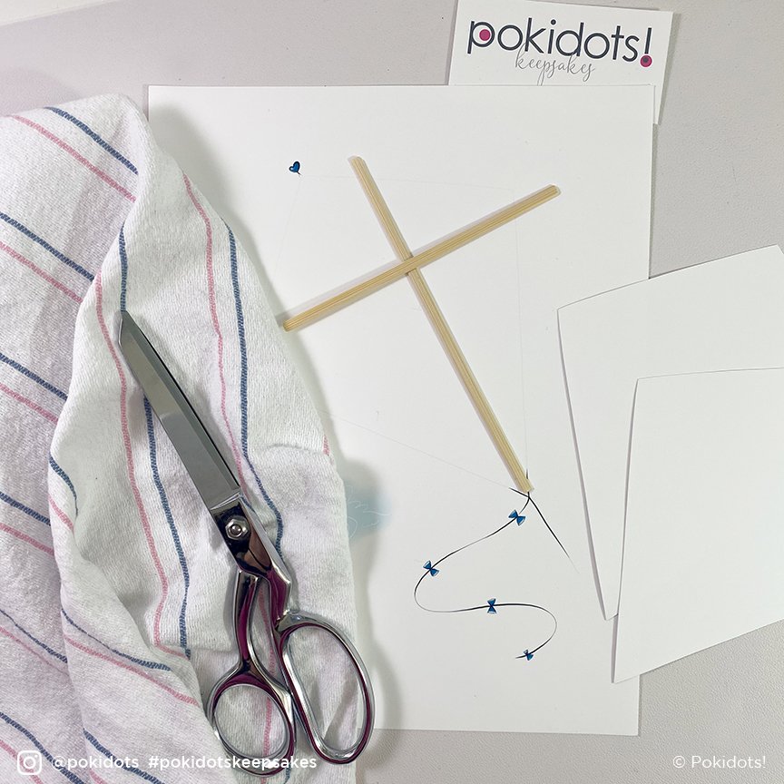 The structure of a kite to be made into a keepsake with a newborn hospital blanket
