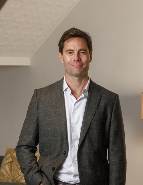 Julian Raffe Raffe Capital is a privately owned family office led by Andy Hopkins.