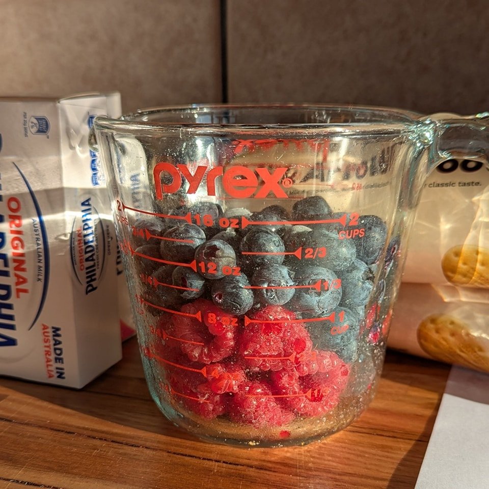 Why not take a punnet each of frozen raspberries and blueberries and make yourself a cheeky cheesecake? With 500g in each punnet, you'll have enough for a few tries to get your dessert game just right. 

1 punnet $15, now 2 punnets for $25.

We're do