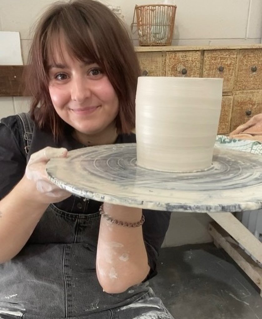Have you met Andie? 
Having been with us from almost the beginning of opening our first studio, Andie is a bit of a staple! Now running our Thursday night and Saturday clay course sessions, they are an expert in all things wheel throwing and marbled 