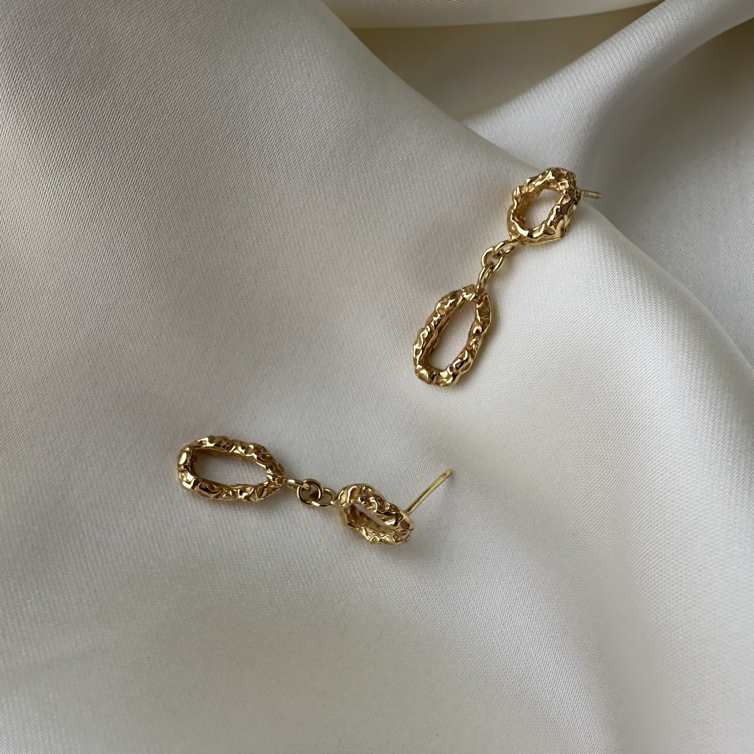 Boucle Earrings