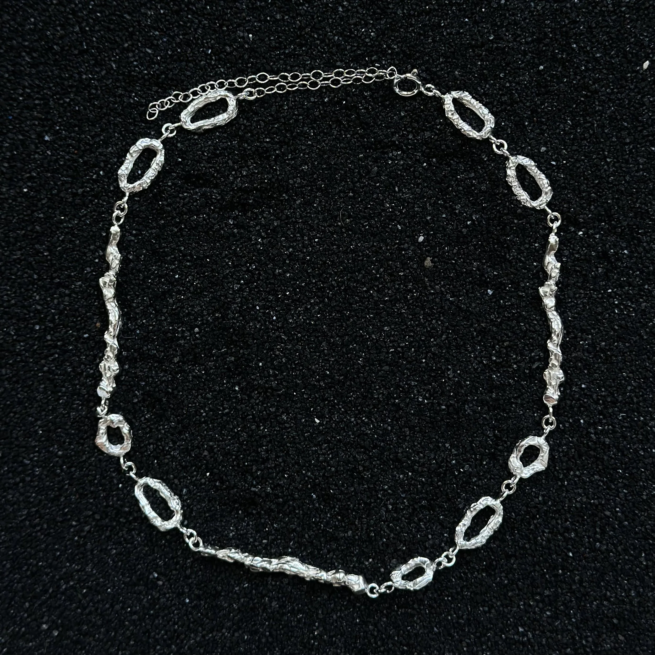 Boucle Necklace