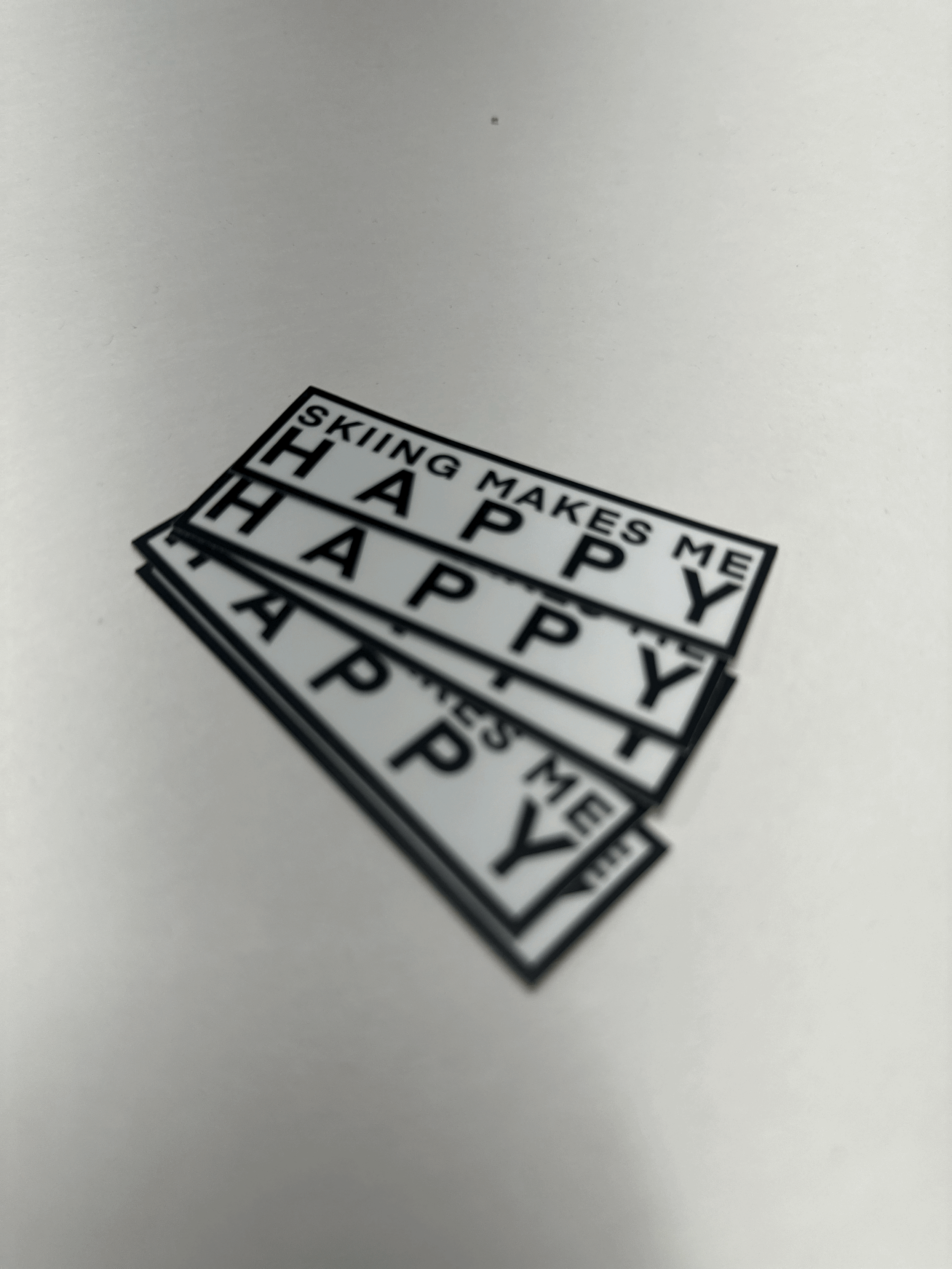 SKIING MAKES ME happy (MINI SLAP PACK)