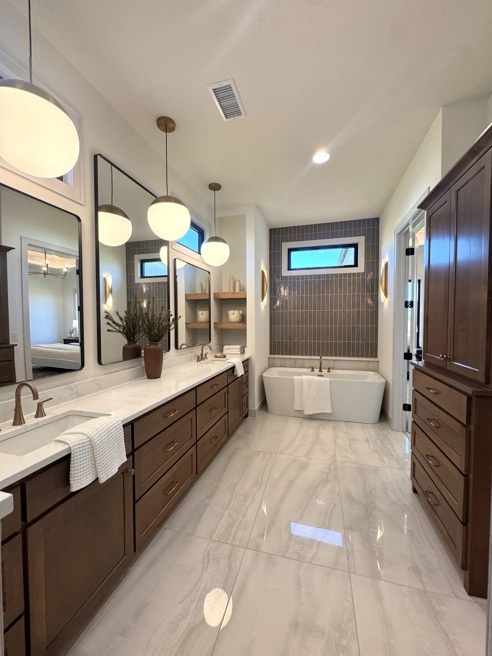 Westbrook LW master bath 2.jpg