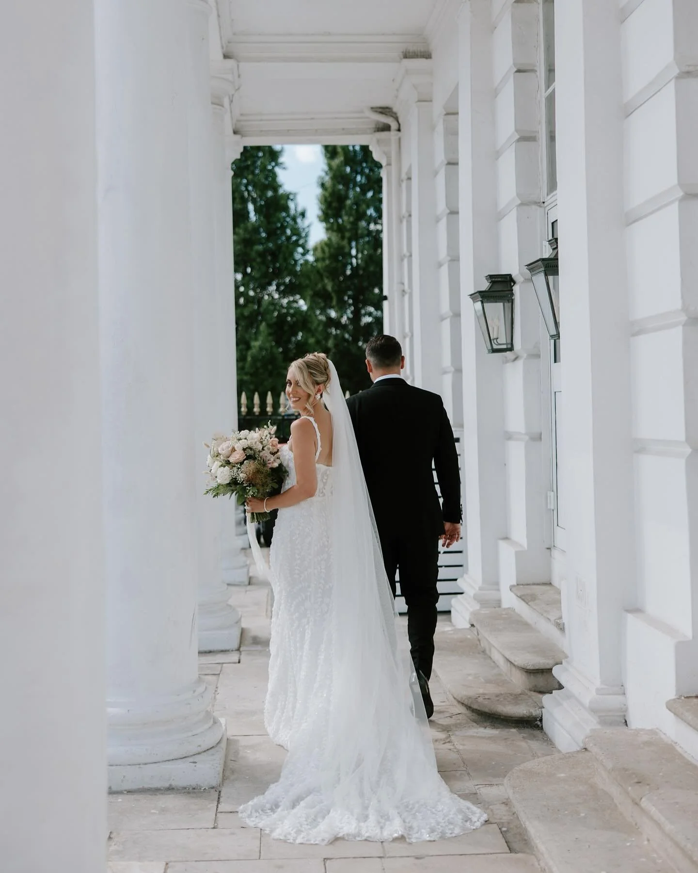 Some faves from Cassie & Chris beautiful day @thebugle.house 🤍