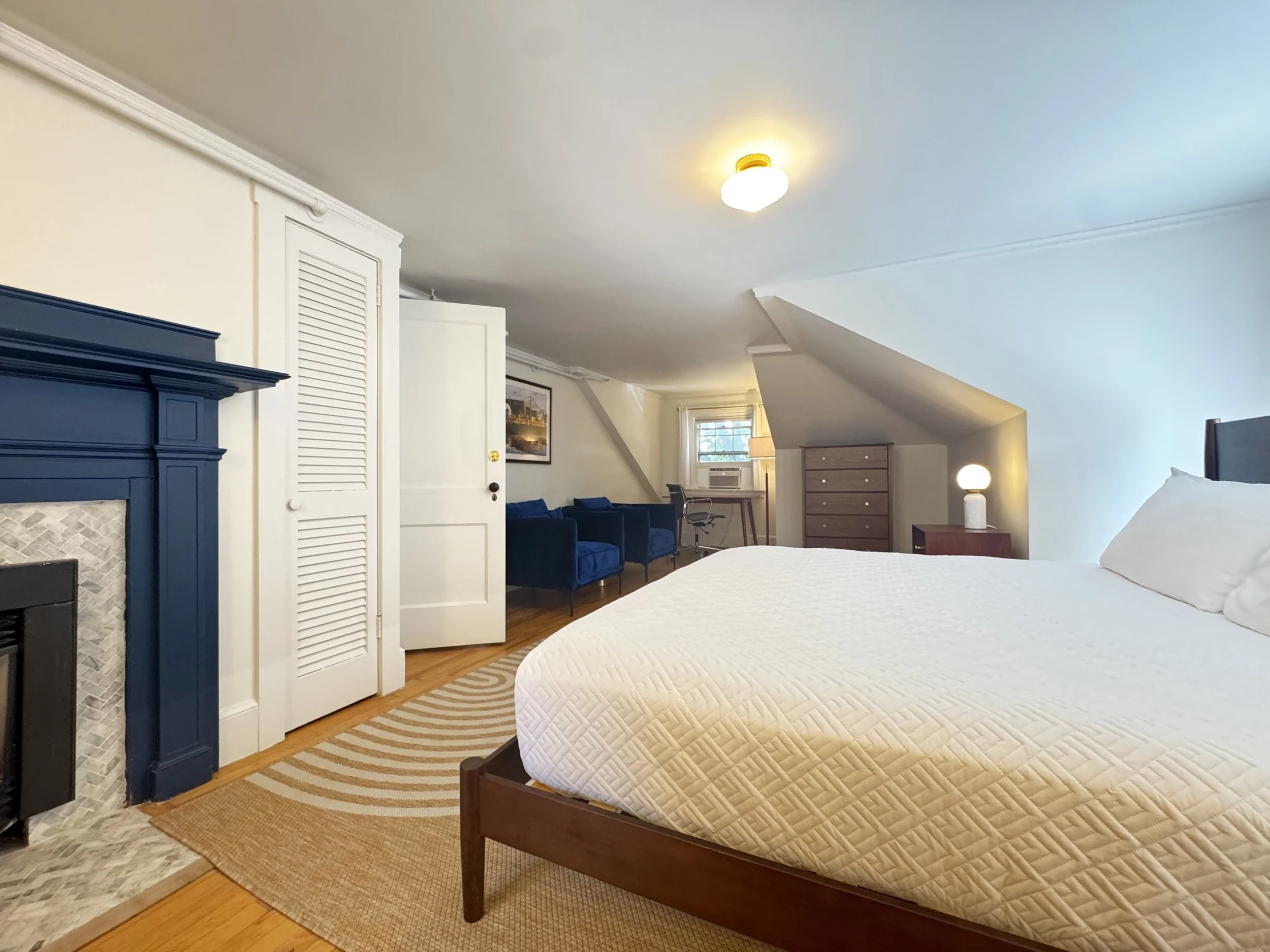 Room 11 West End Collection @ 49 Neal Street