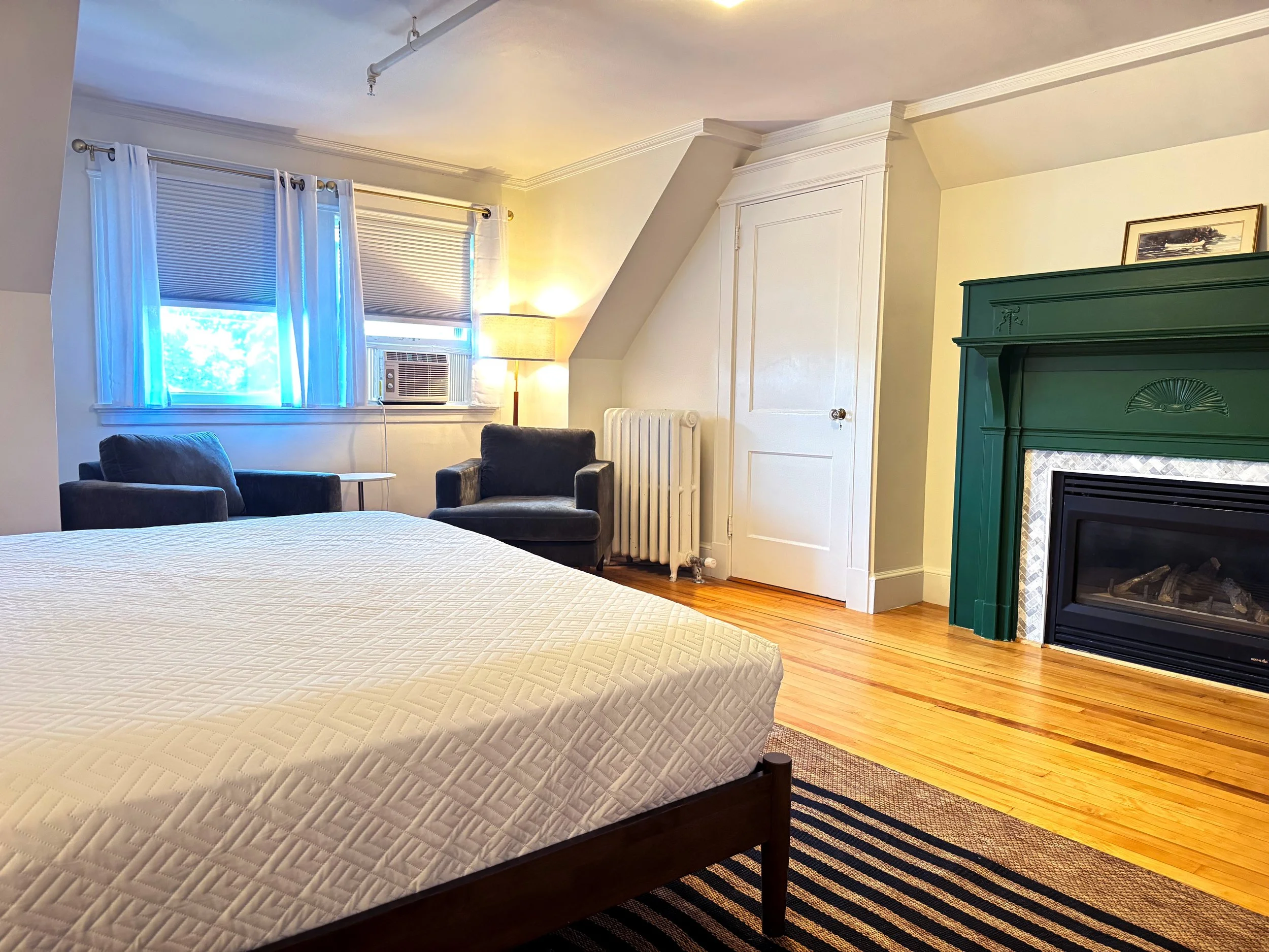 Room 12 West End Collection @ 49 Neal