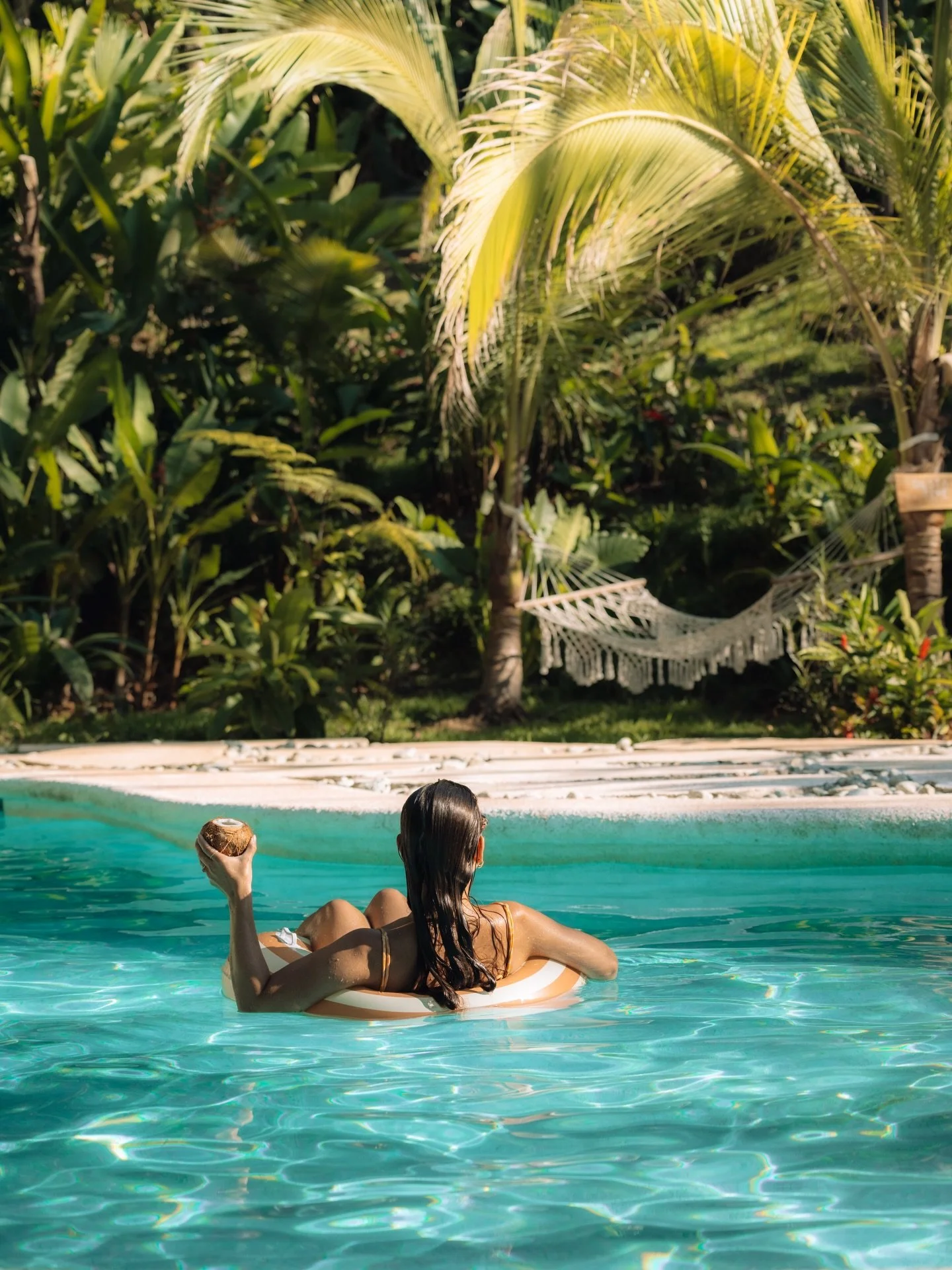 Your spot is waiting... 🌞

Imagine starting your day with a dip in our pool, followed by a siesta in a hammock with the sounds of the jungle as your soundtrack. At Maze Lodge, it&rsquo;s all about reconnecting with nature without sacrificing comfort