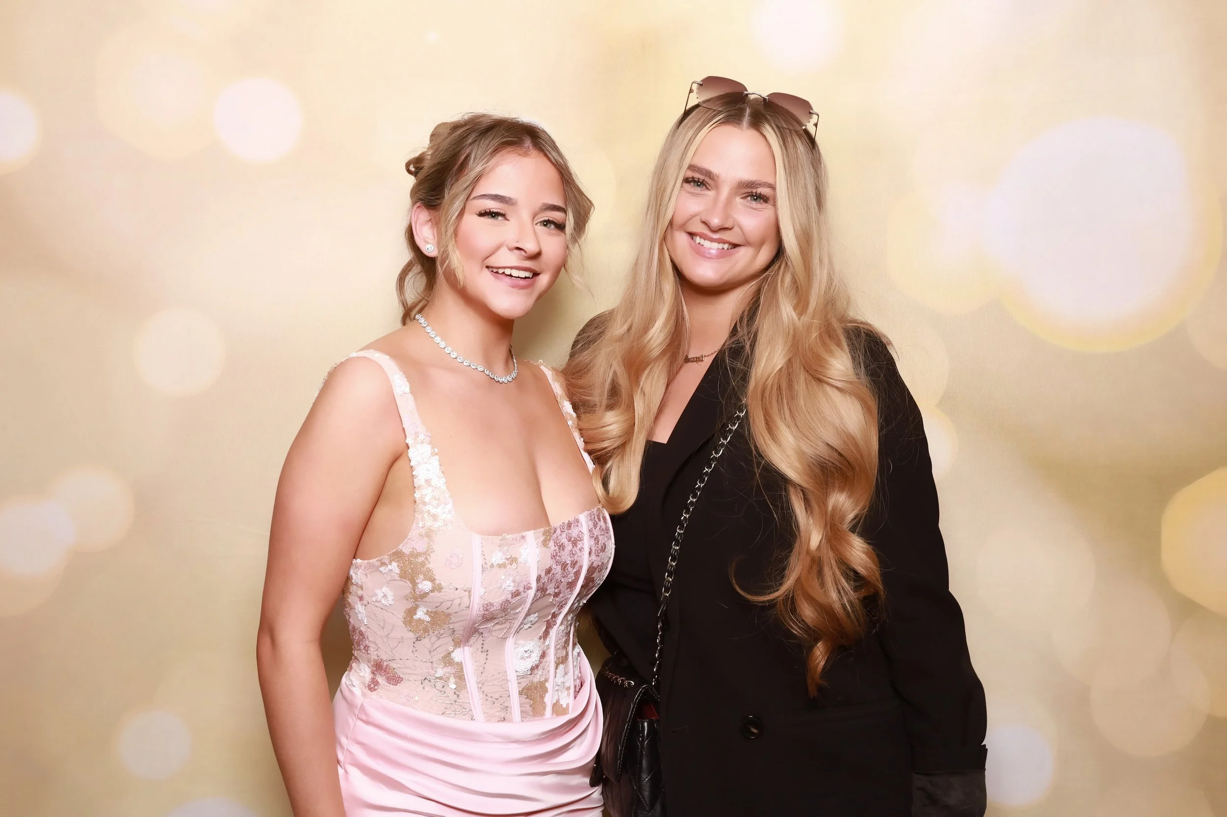 24 April 19-37-11 LEE.jpg