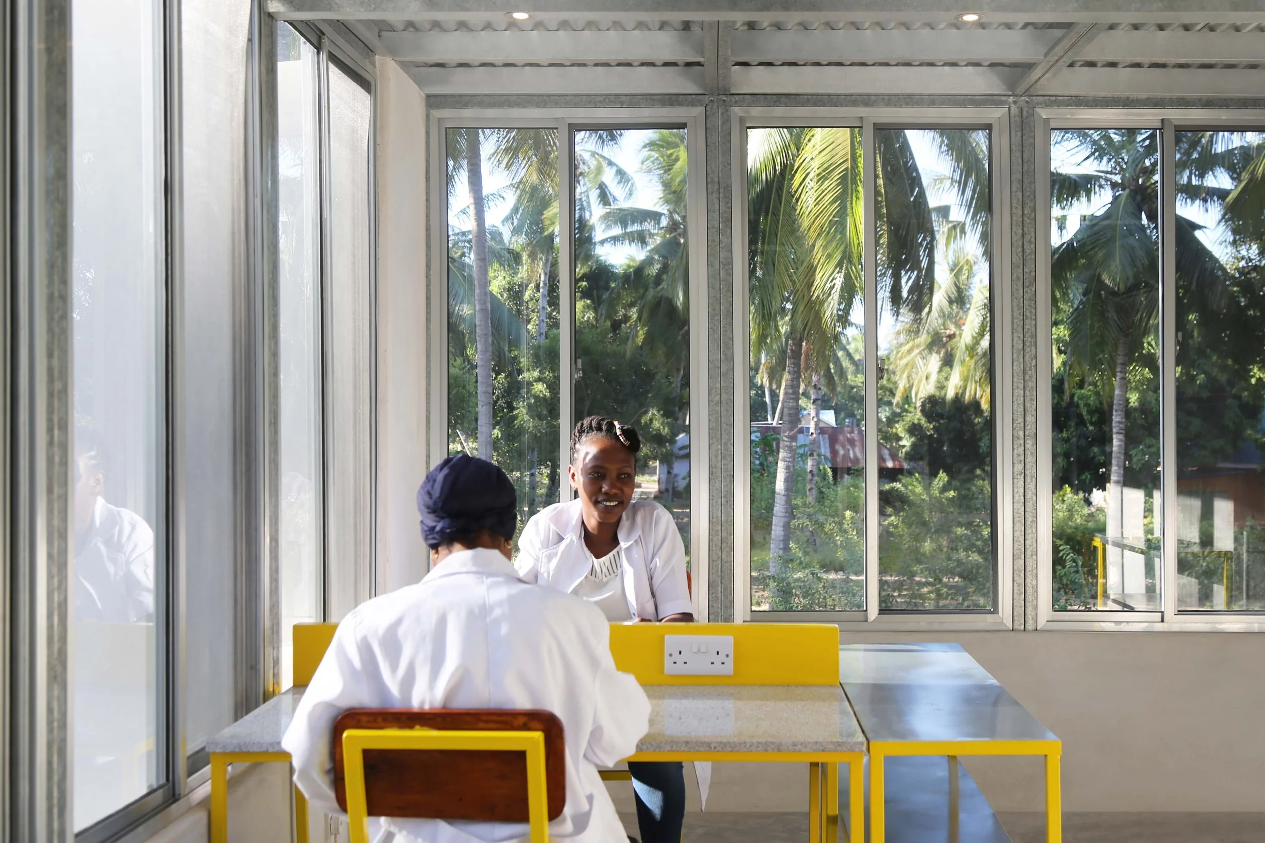 Designboom: Ingvartsen architects designs a passively cooled research lab in Tanzania