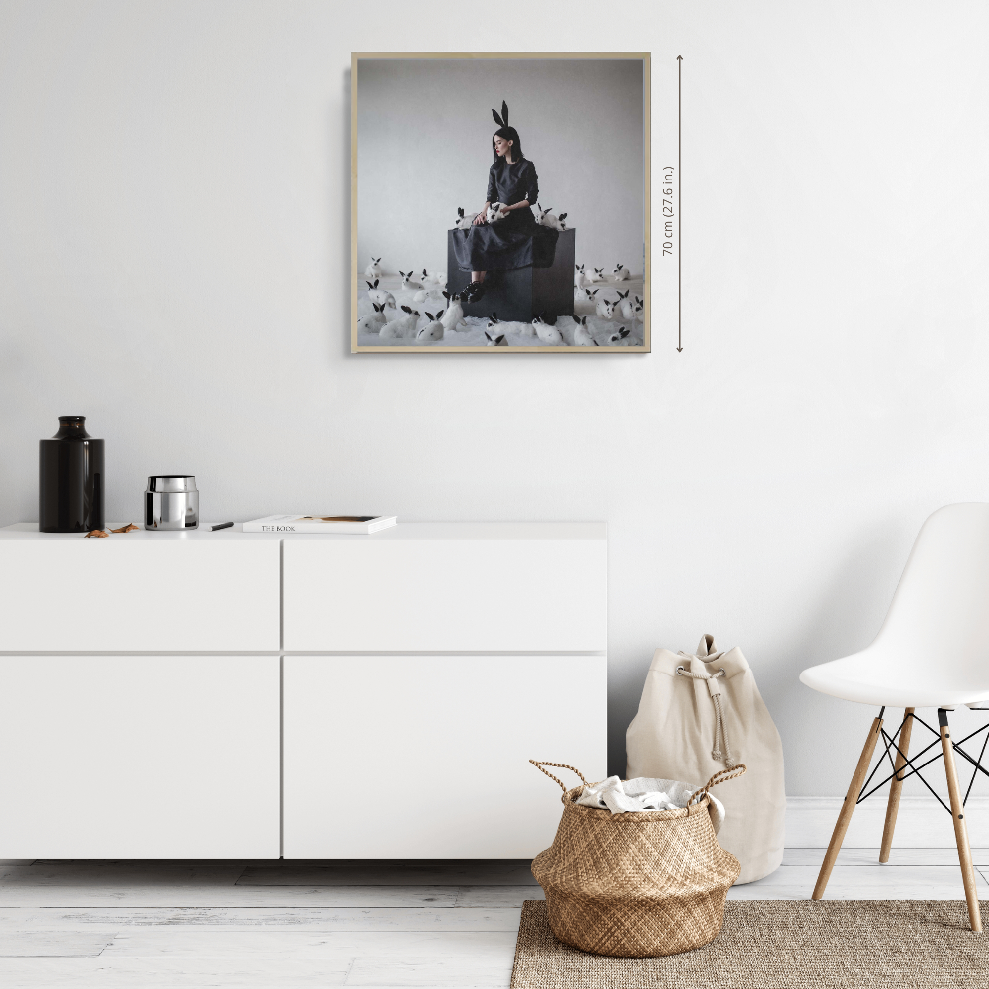 dasha pears-black cube-room view_70.png