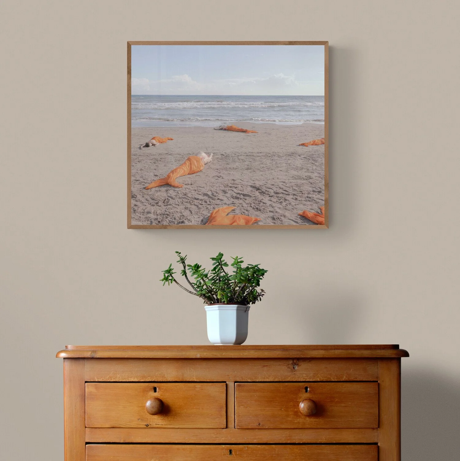 dasha pears_gold fish_room view_64.jpg