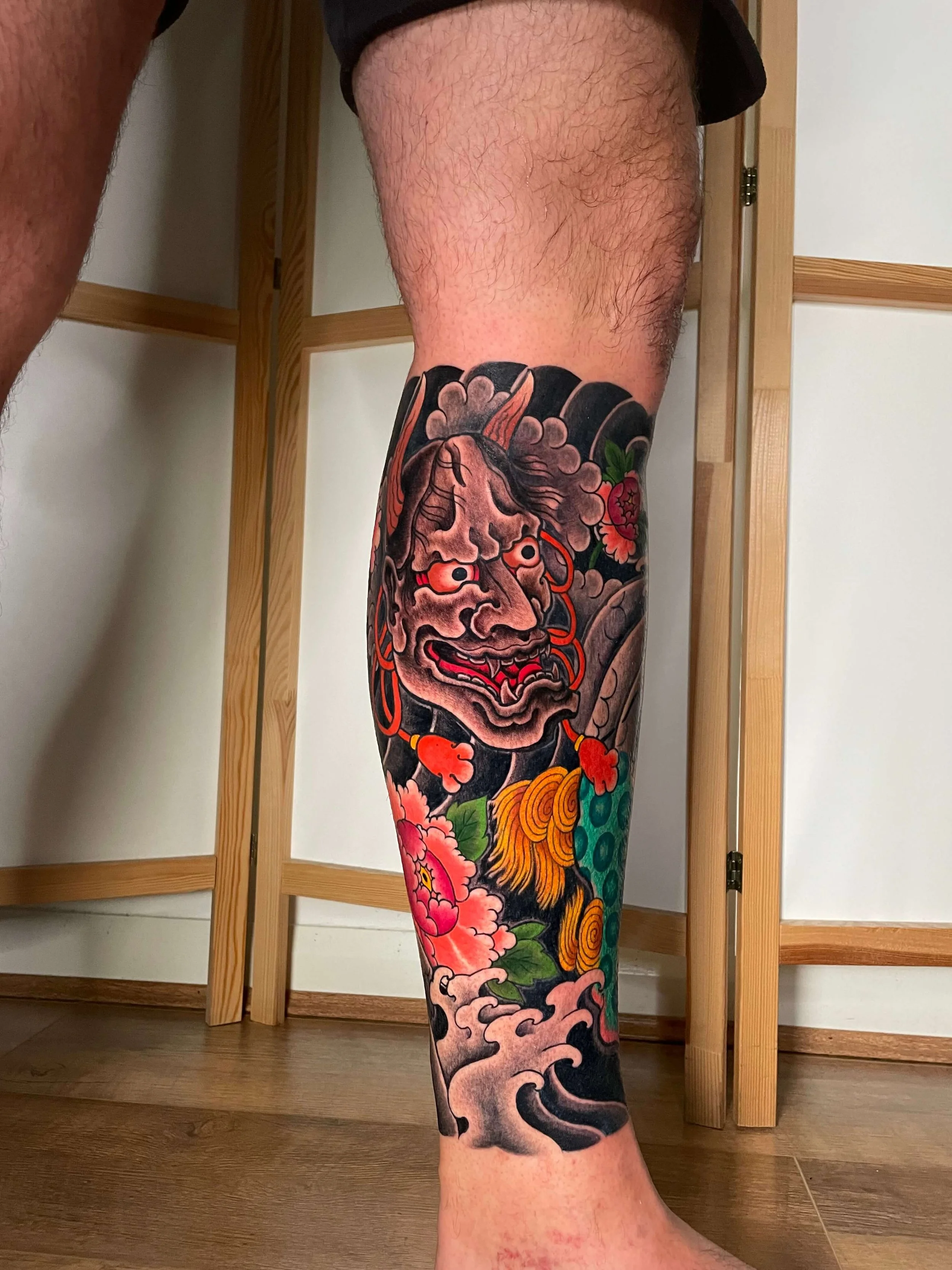 leg-tattoo-japanese-style.jpeg
