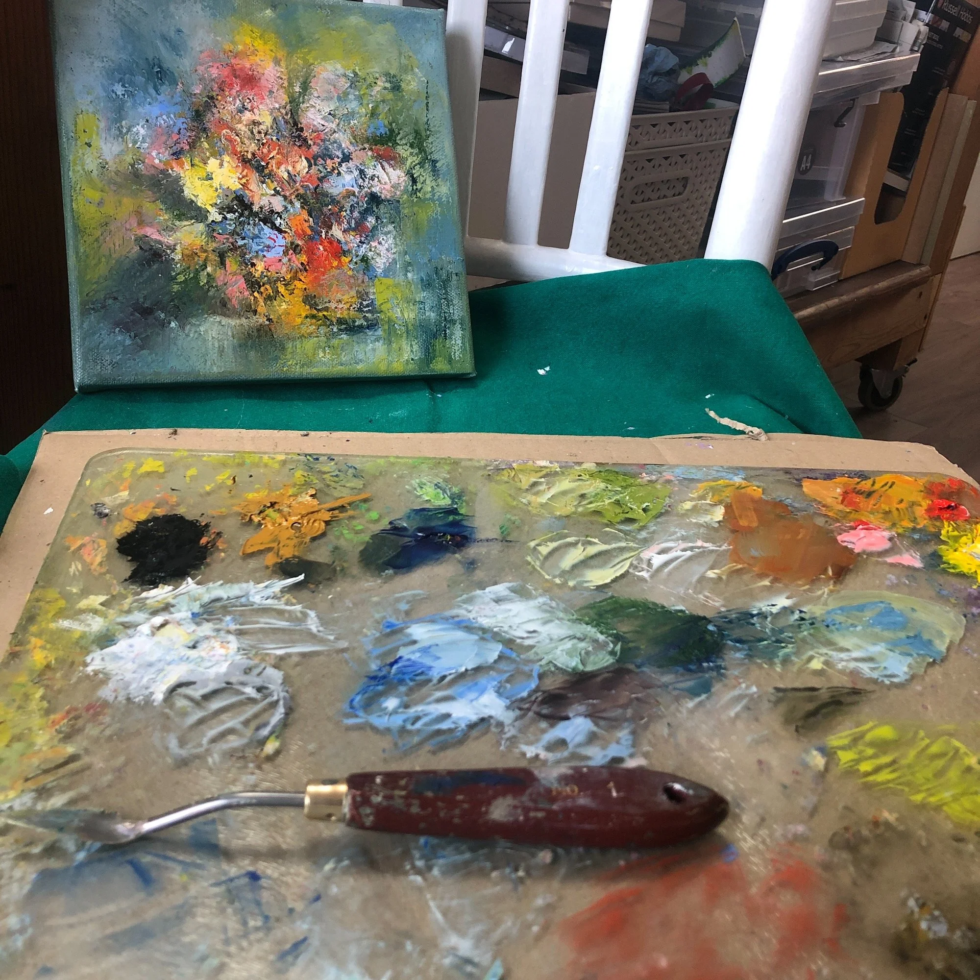 Artist's pallette and painting