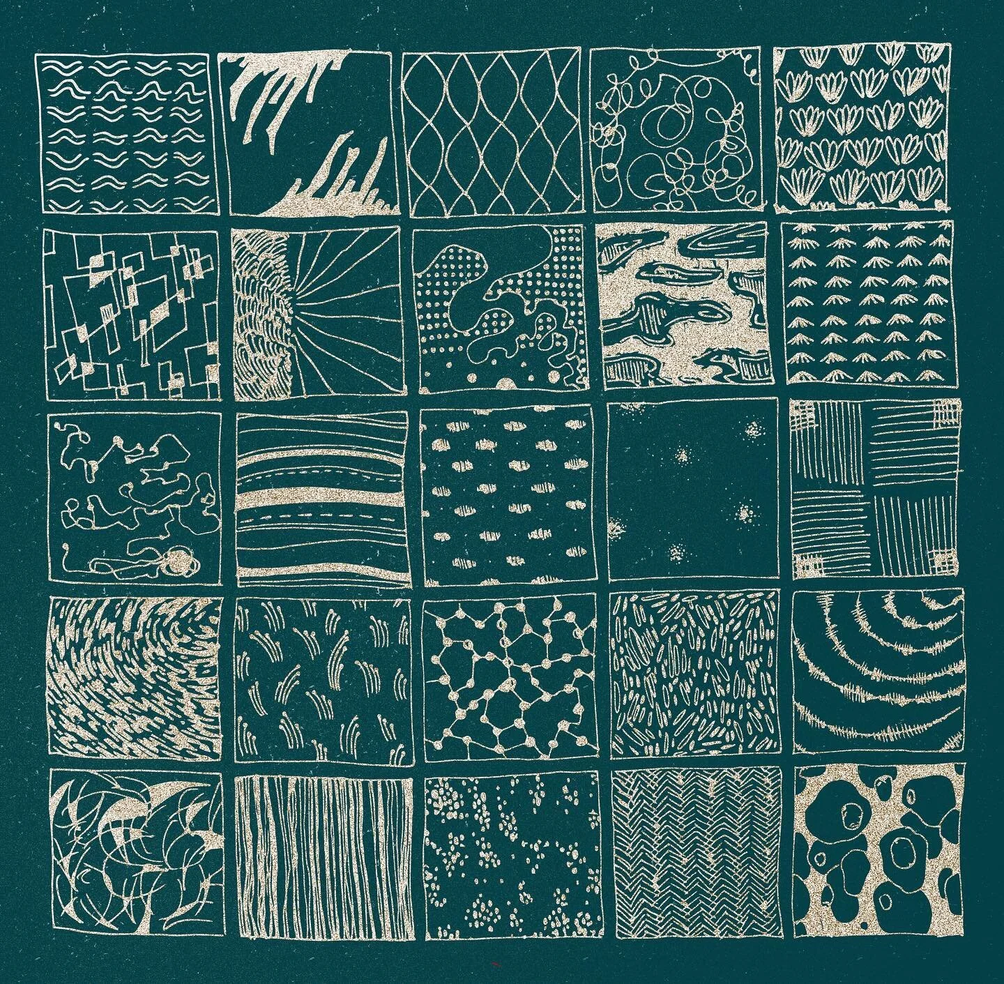 Explorations in mark making + texture 🖍️ original sketch done in ink! trying to loosen up these days 💨

#texture #drawing