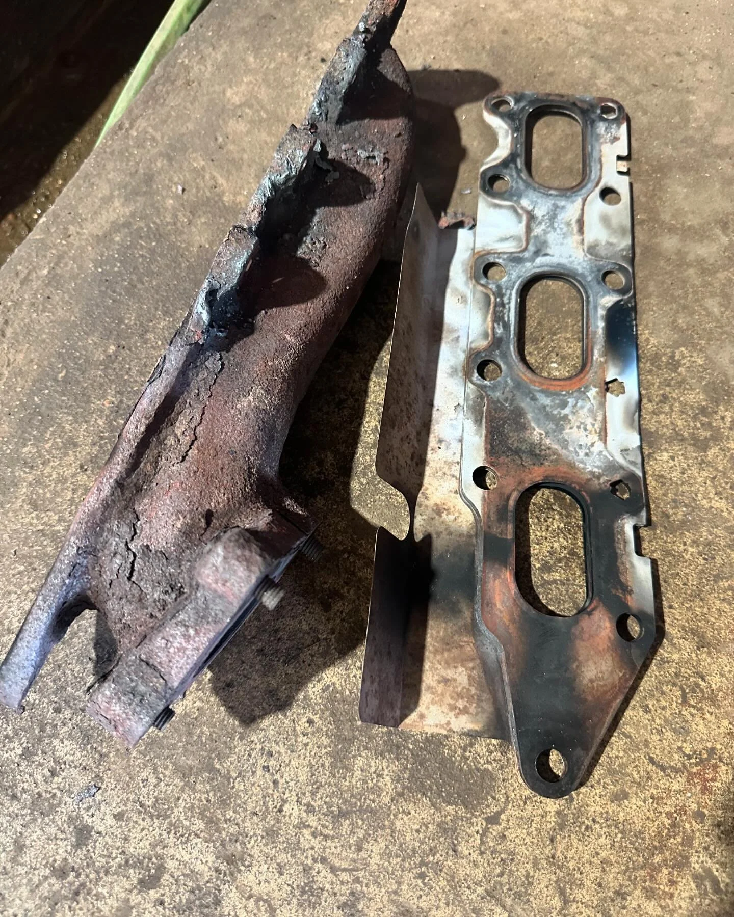 New exhaust manifold on a Ford F150 Ecoboost! 🤯