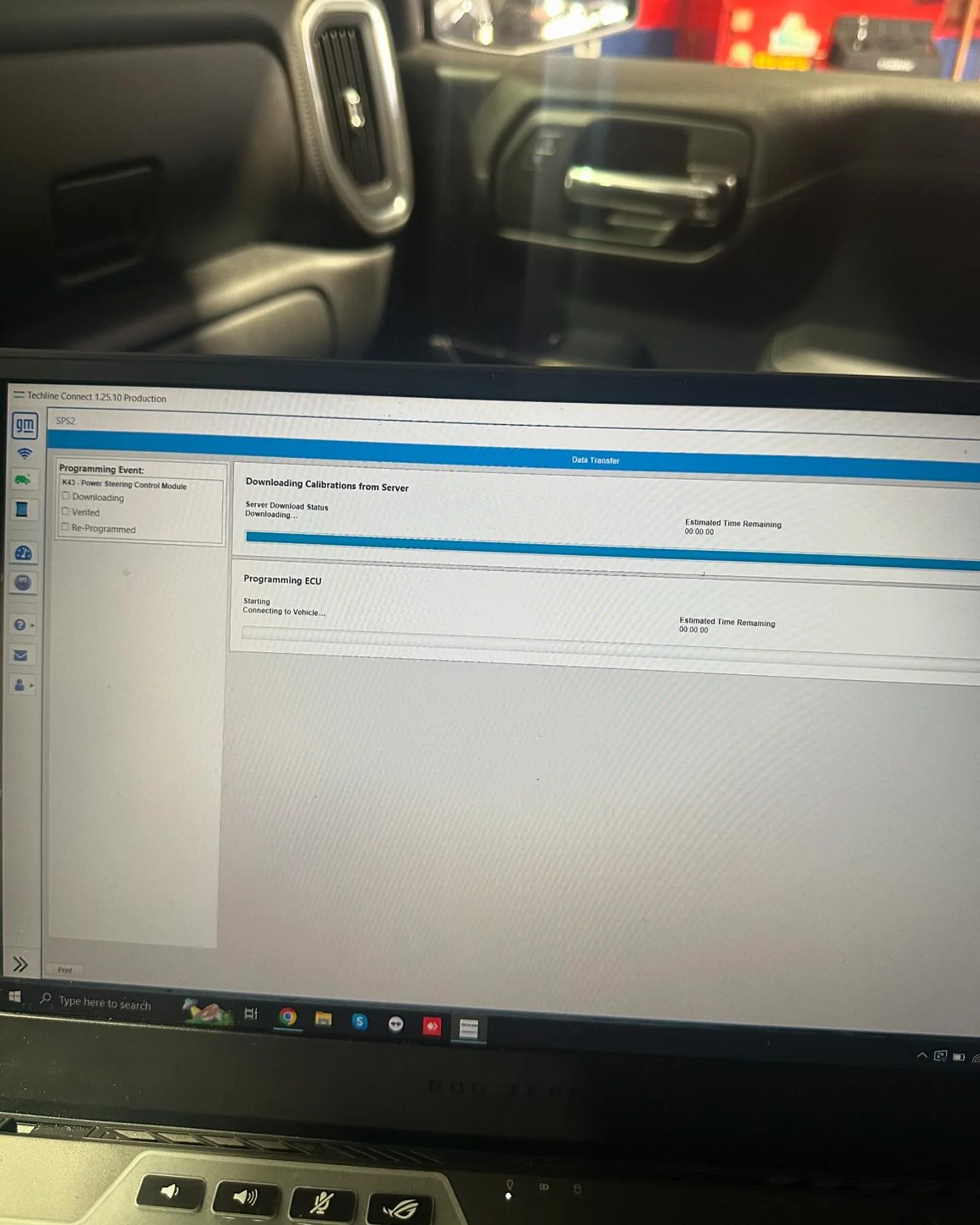 WE DO ALL PROGRAMMING FOR ALL MAKES AND MODELS, including keys 😈