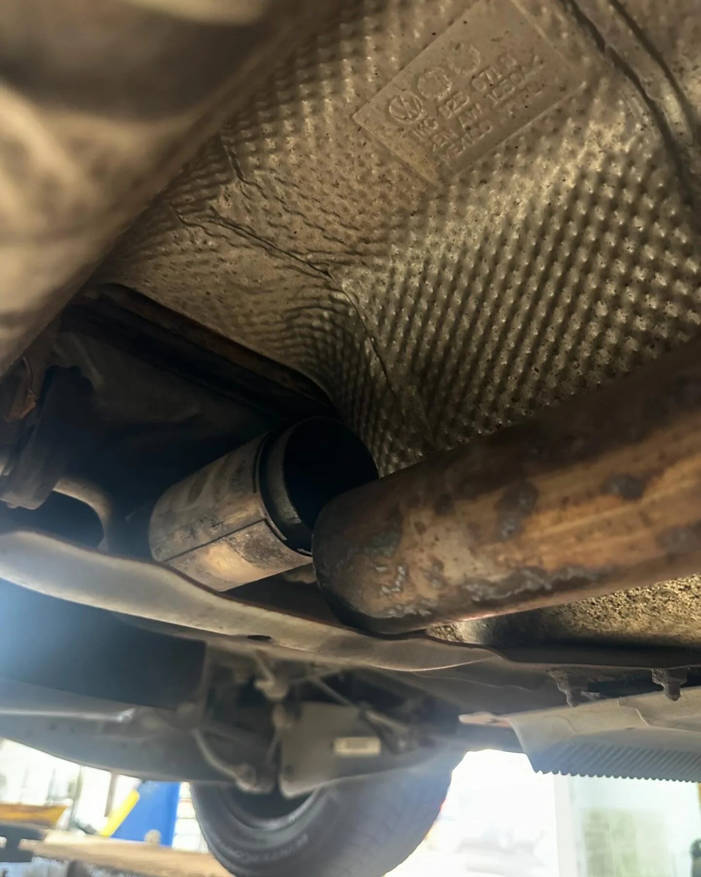 Exhaust leak fix on a VW Jetta 🚘