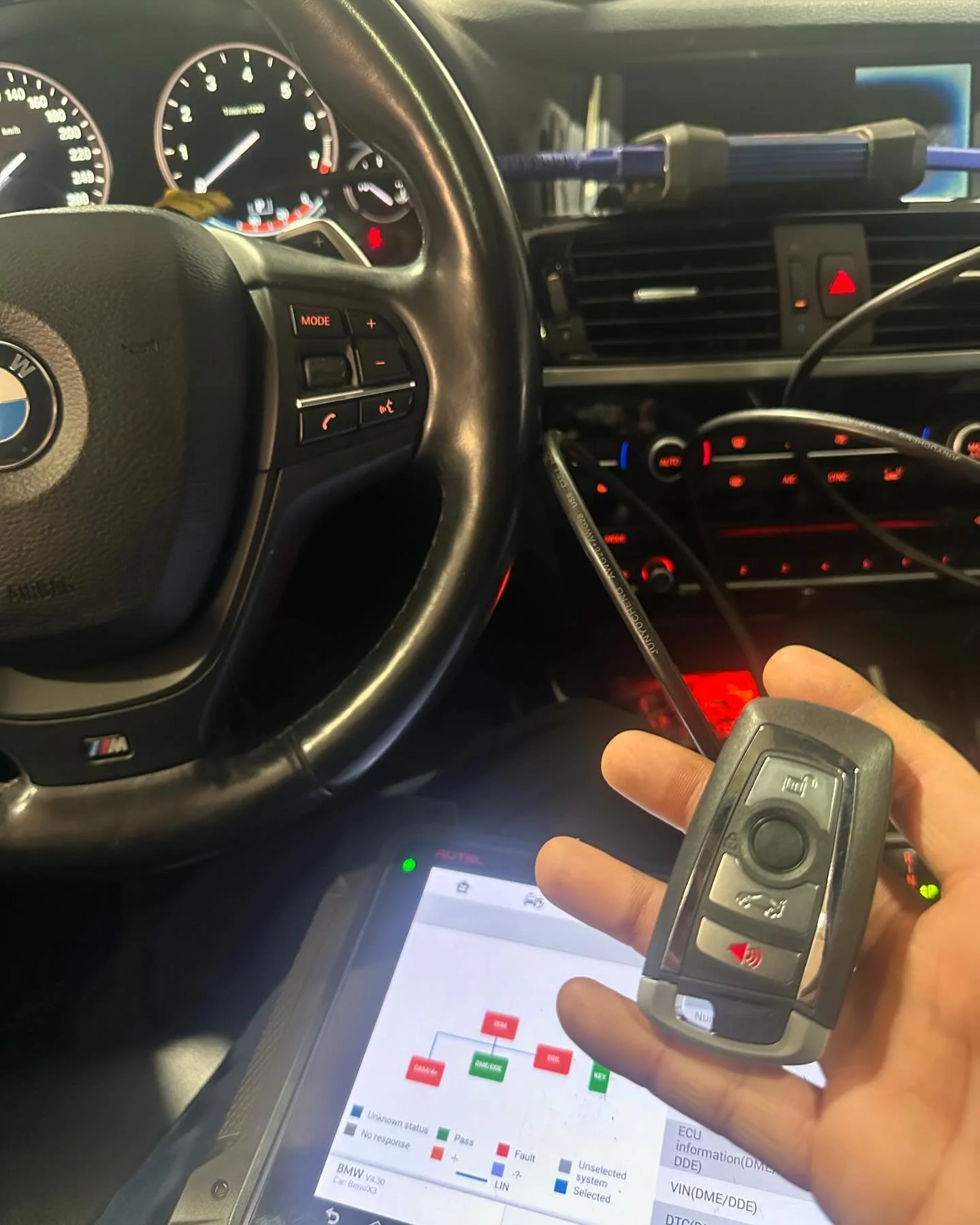 Programming a new key for a 2016 BMW x3 🚘 🔑